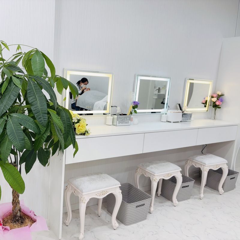 YK  Salon（YK サロン)