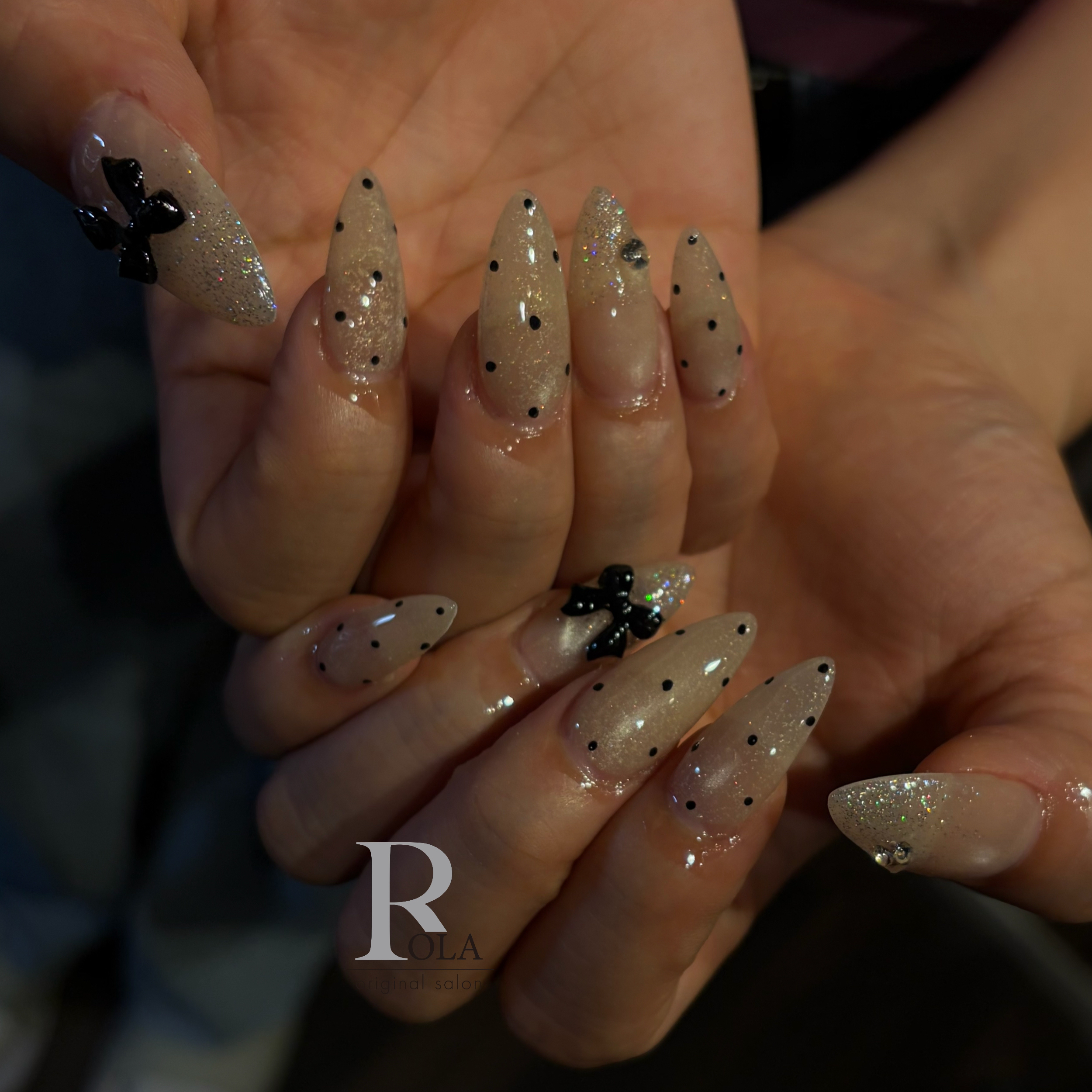 ROLA_nail