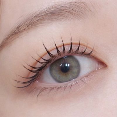 【持続力◎】✨💎LEDフラットラッシュ140本💎✨束感TRコーティング付