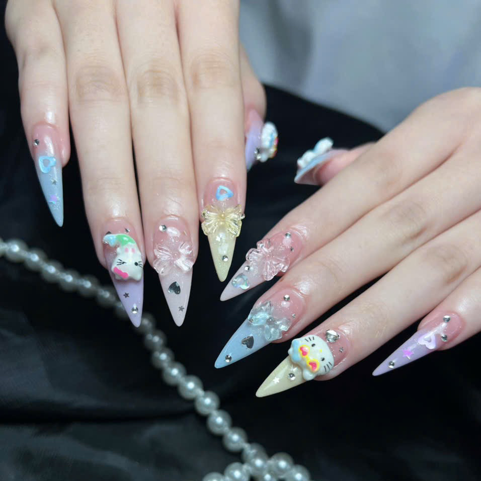 Candii_Nail