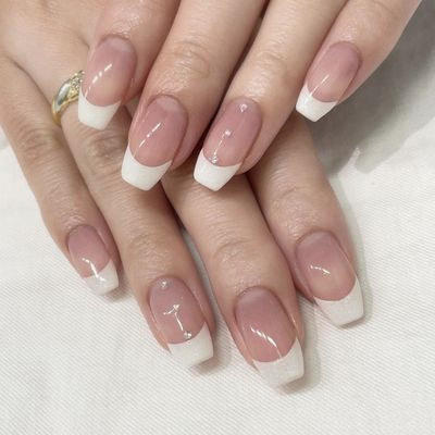 【ハンド】フレンチ‎ネイル‎₊ ⊹ ೀ
