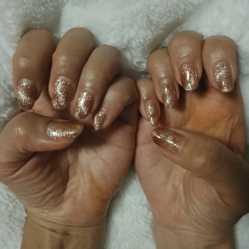 Nail_y_tama