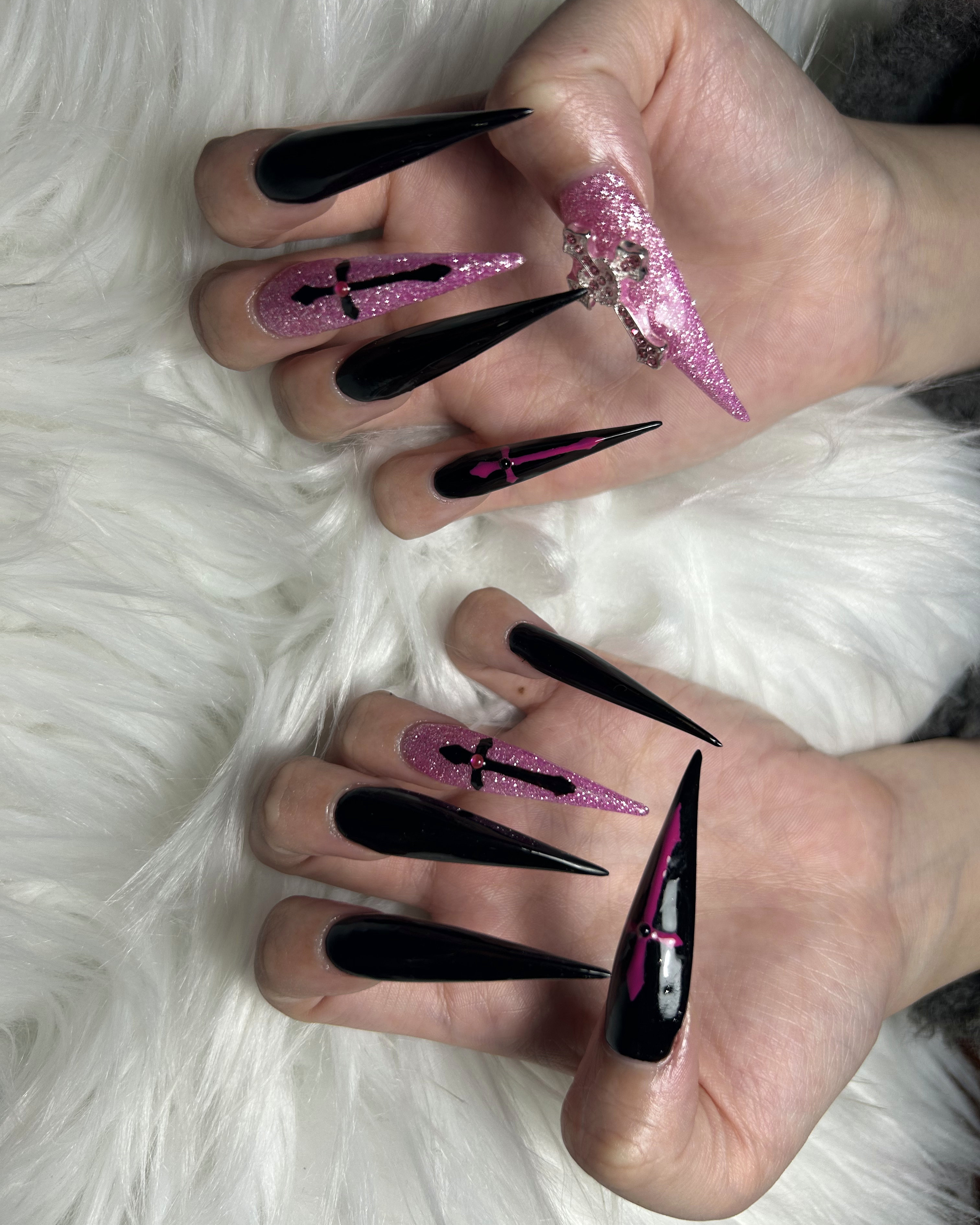 Nyqn_nail