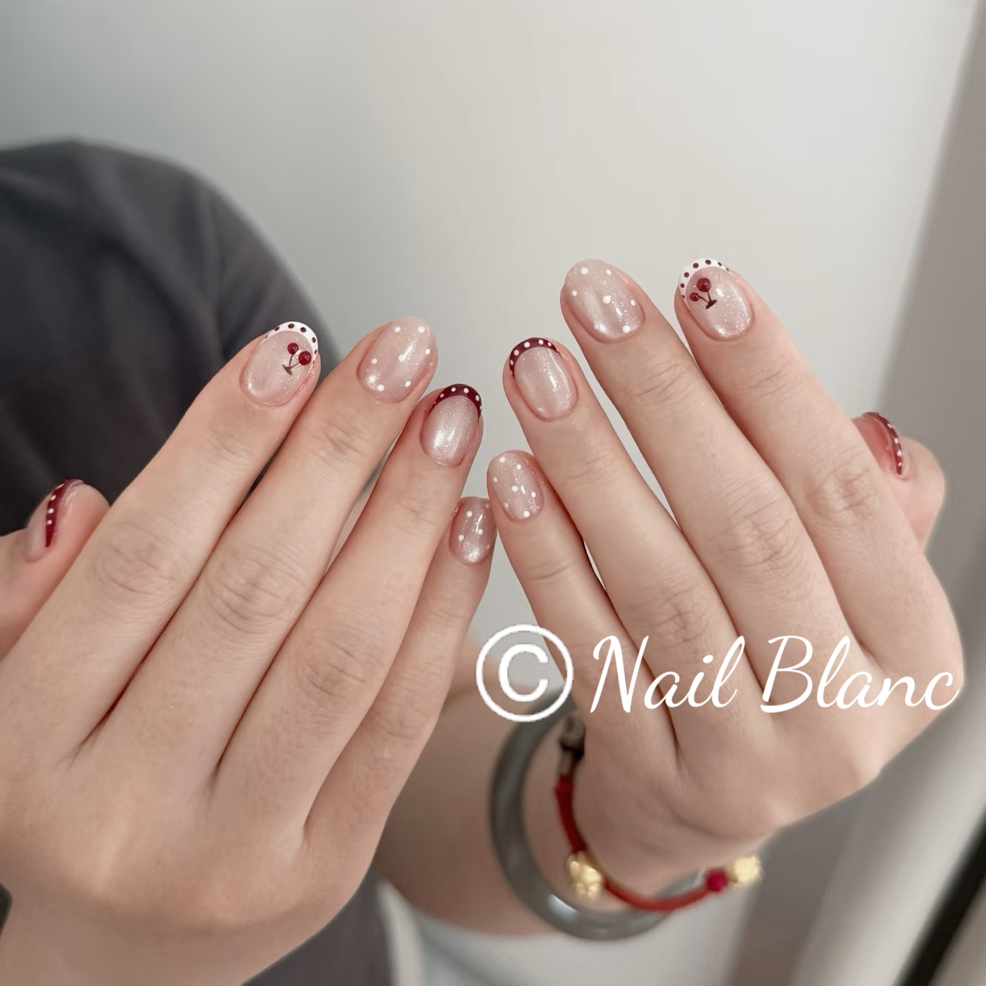 Nail_Blanc.