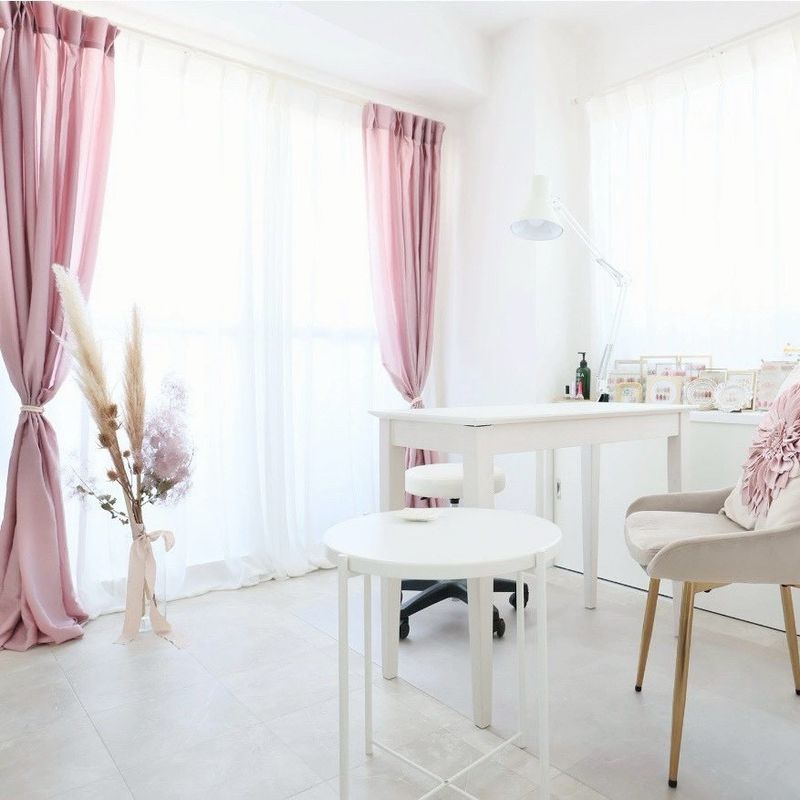 nail salon anrire