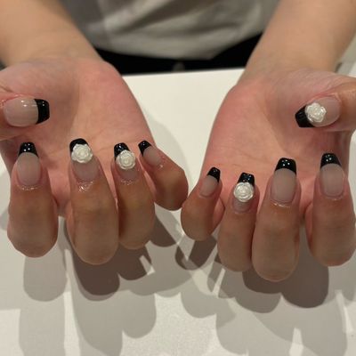 〈オフあり〉hand フレンチネイル