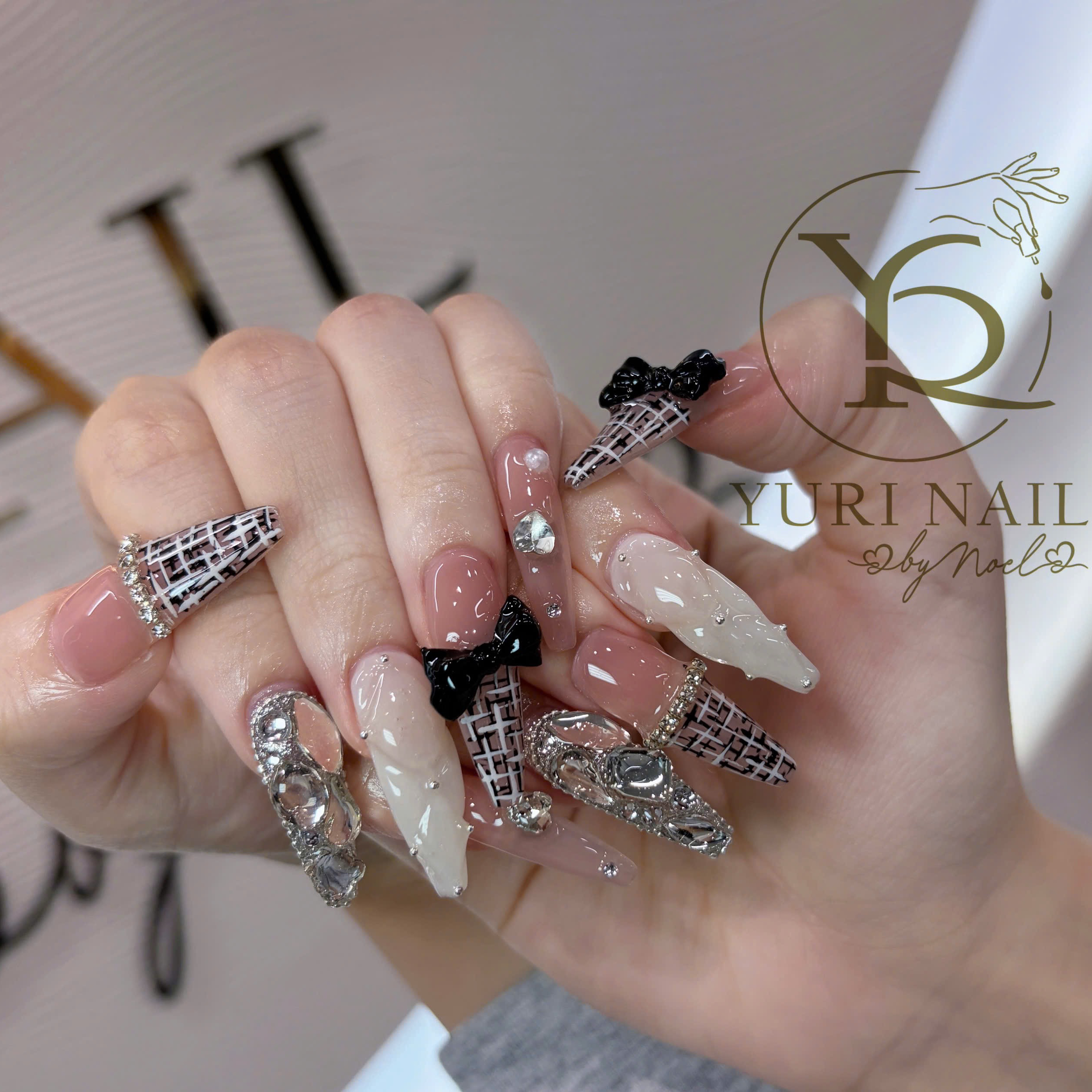 Yuri_Nail_By_Noel
