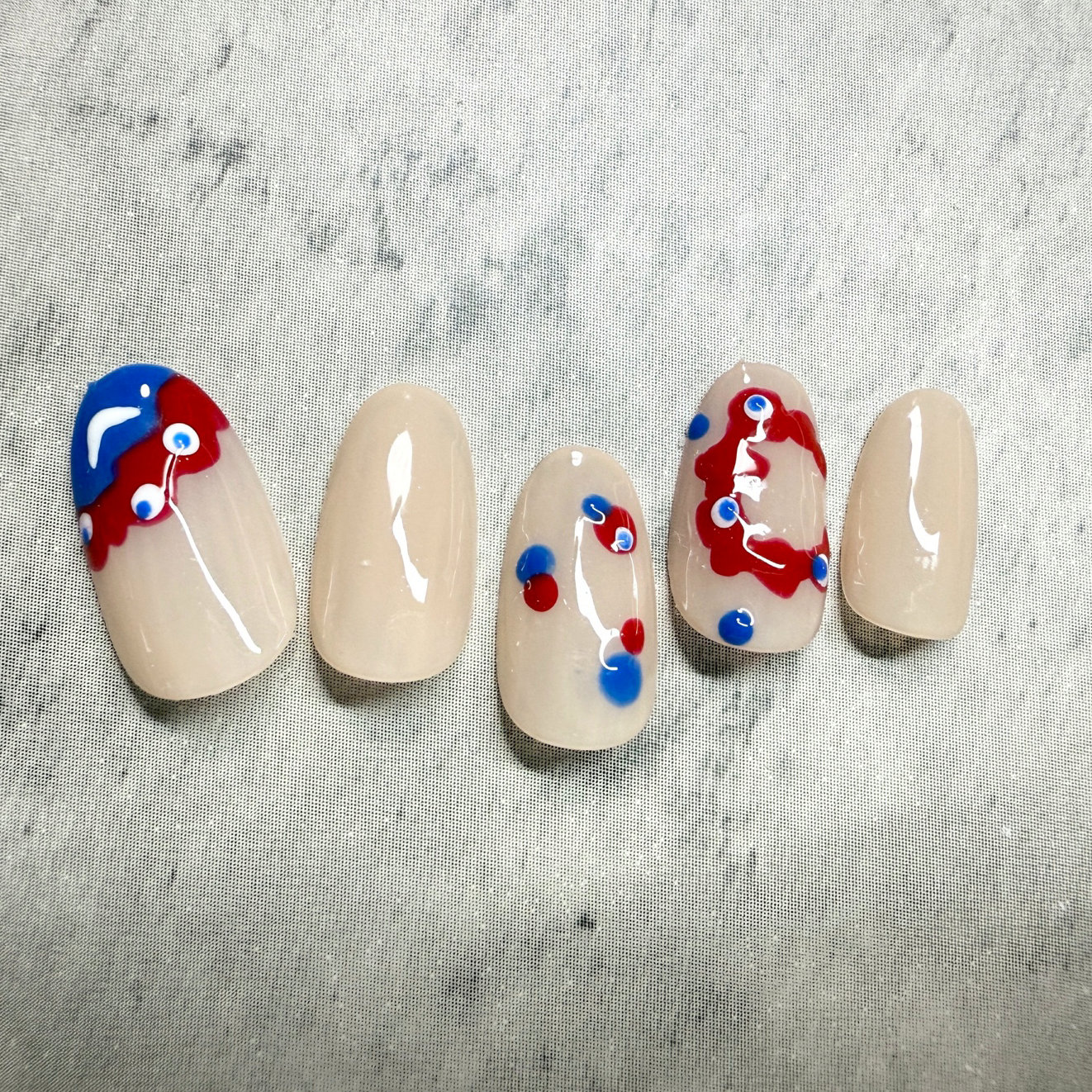alococo_nail