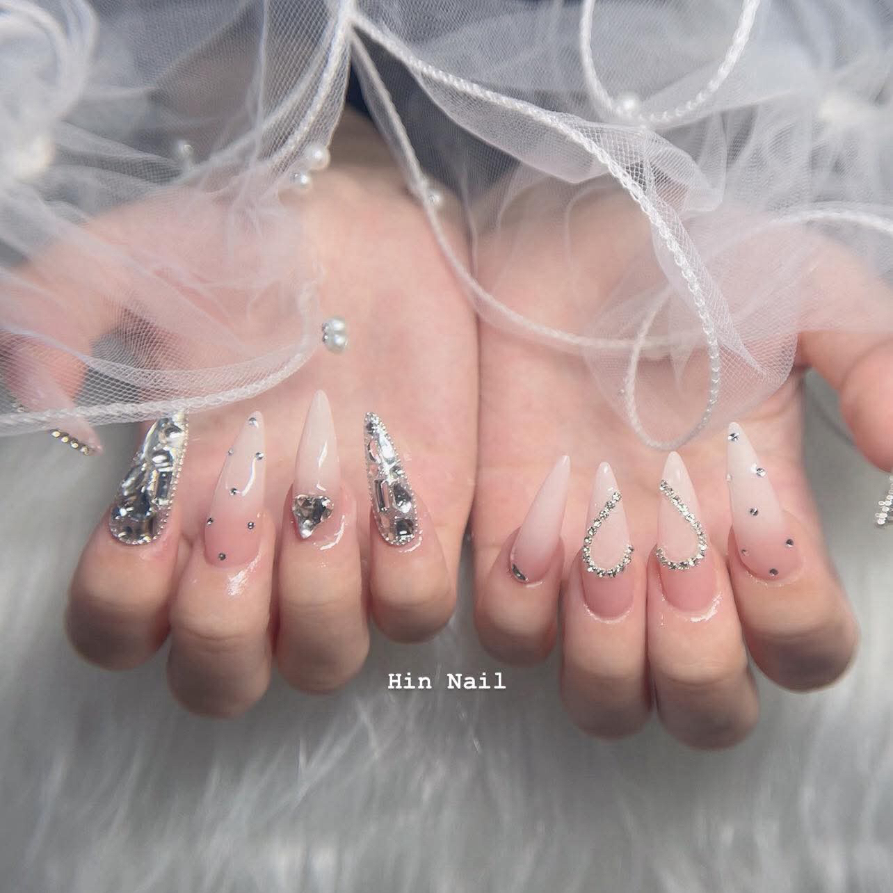 Hin.Nails_salon