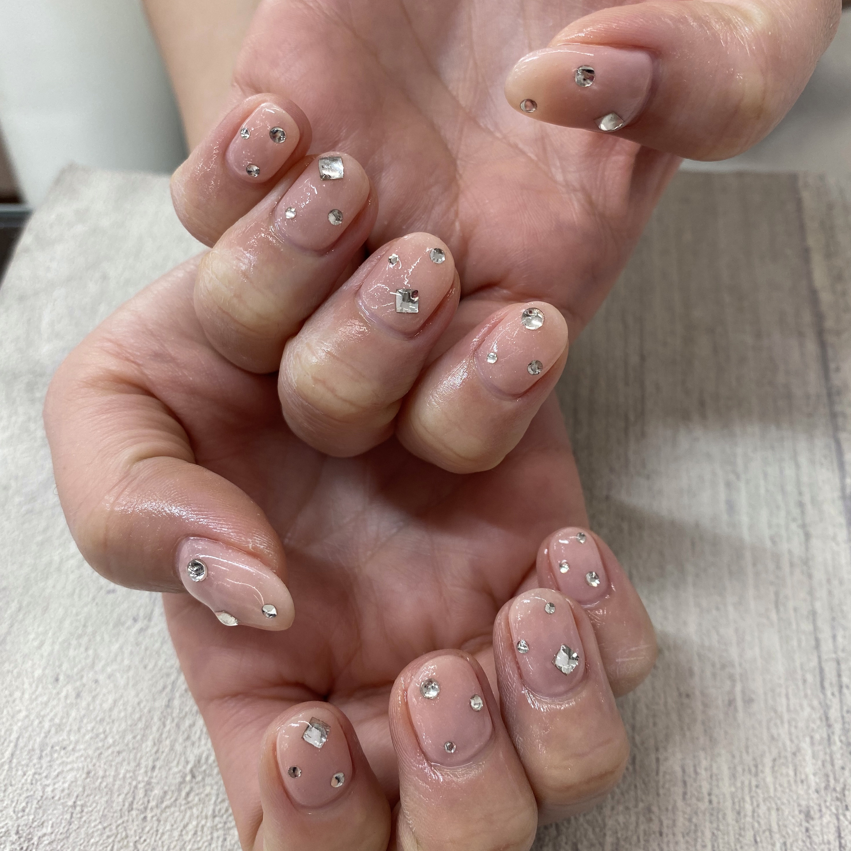 NAIL_4