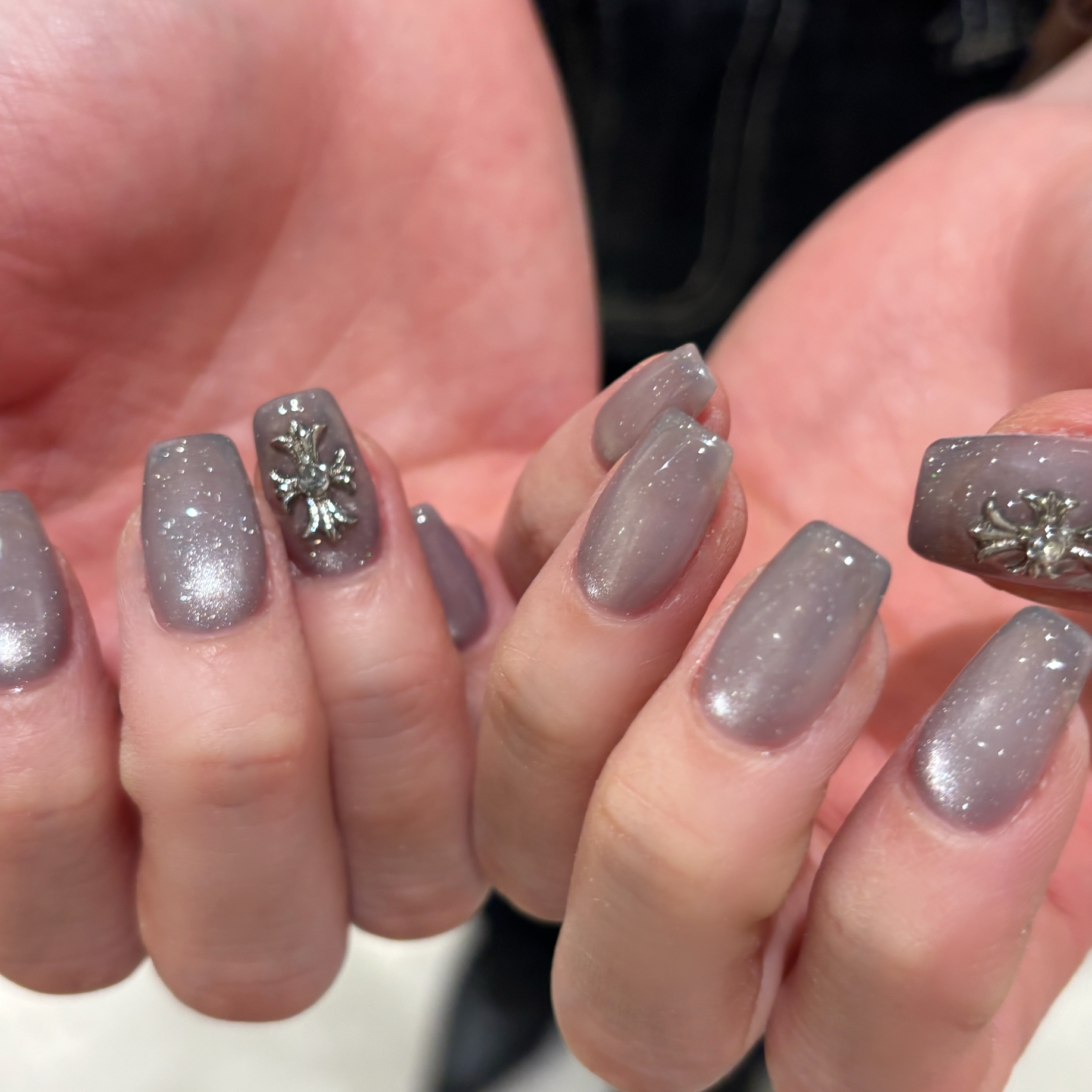 ar.___nail