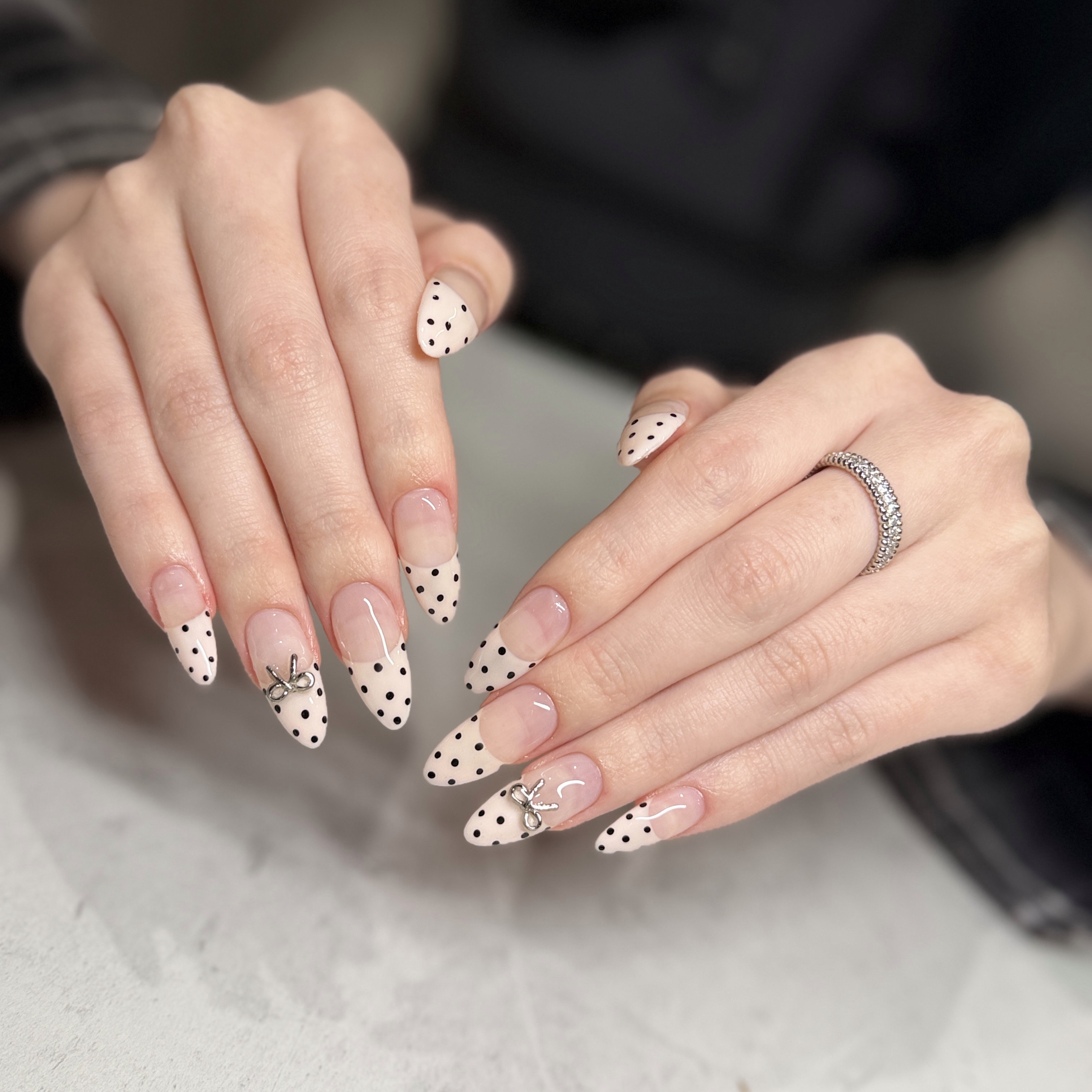 emily_nailsalon