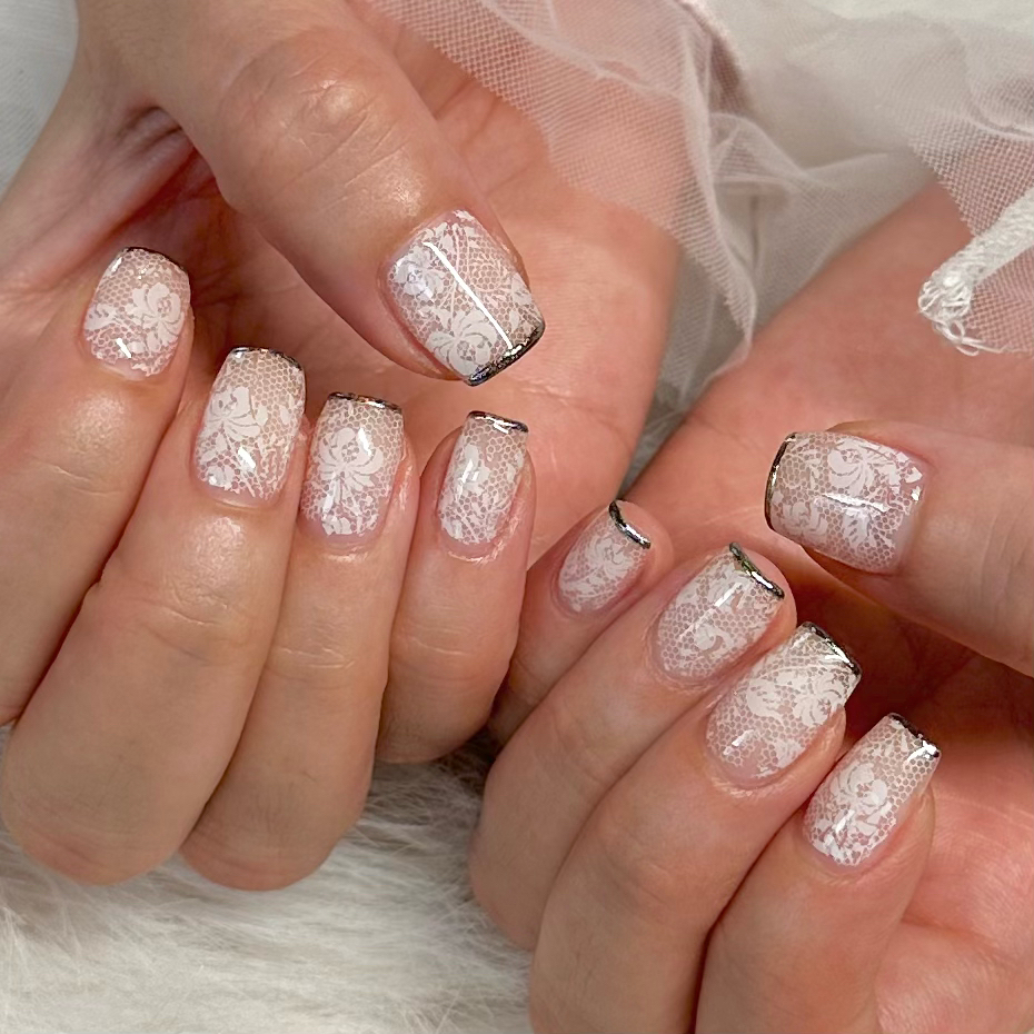 B_lashnail