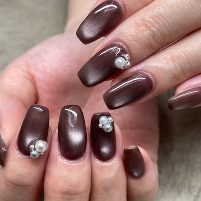 パールネイル💍✨
Vカットにご変更も可能💫