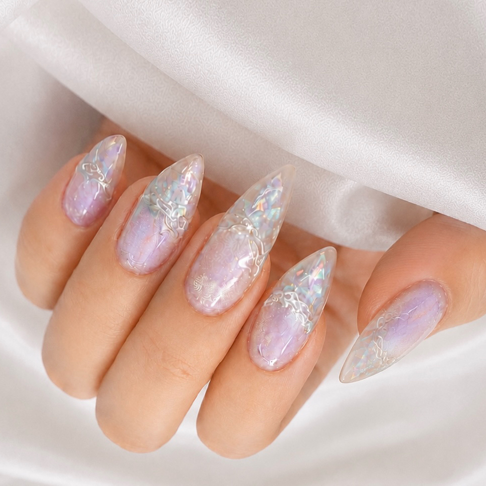MamonailAmy