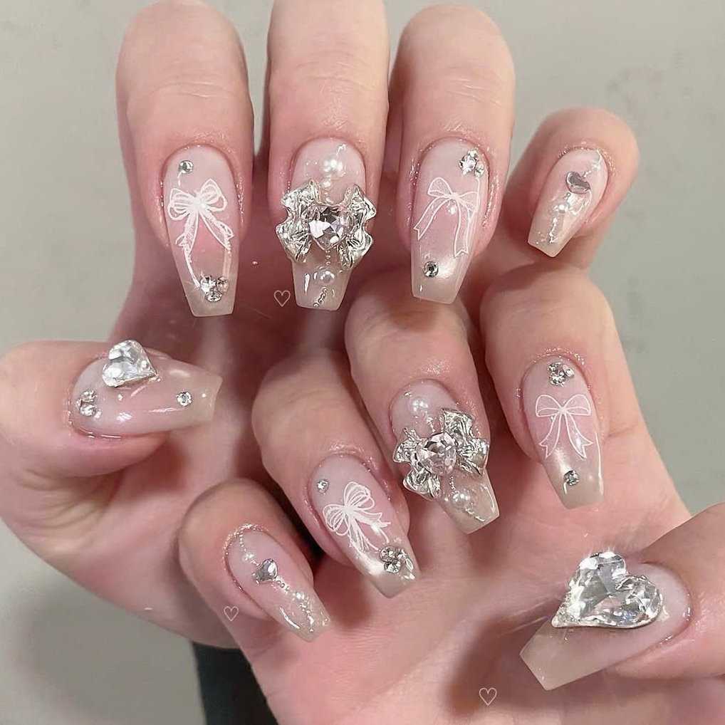 Lunar.Nail