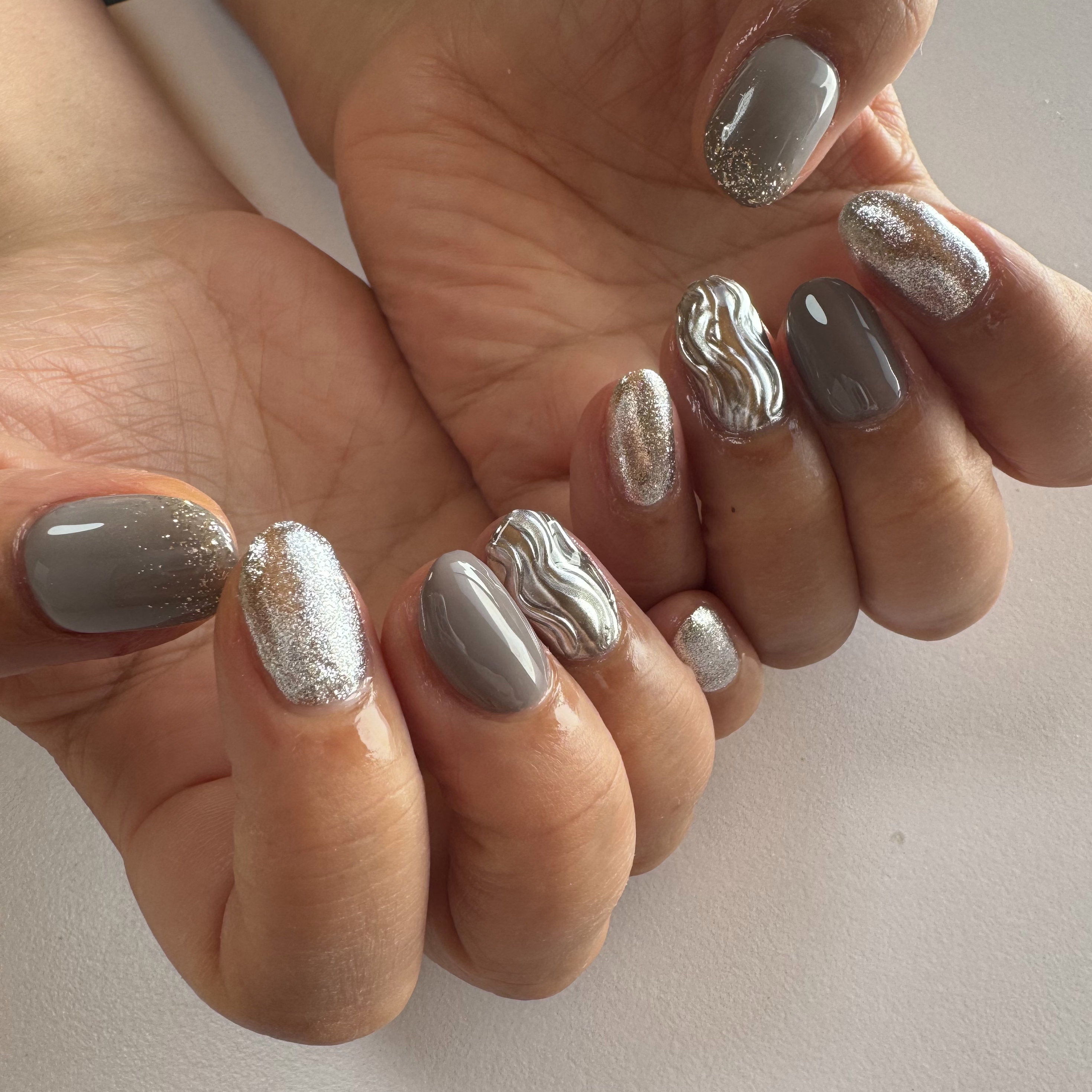 muni.nail