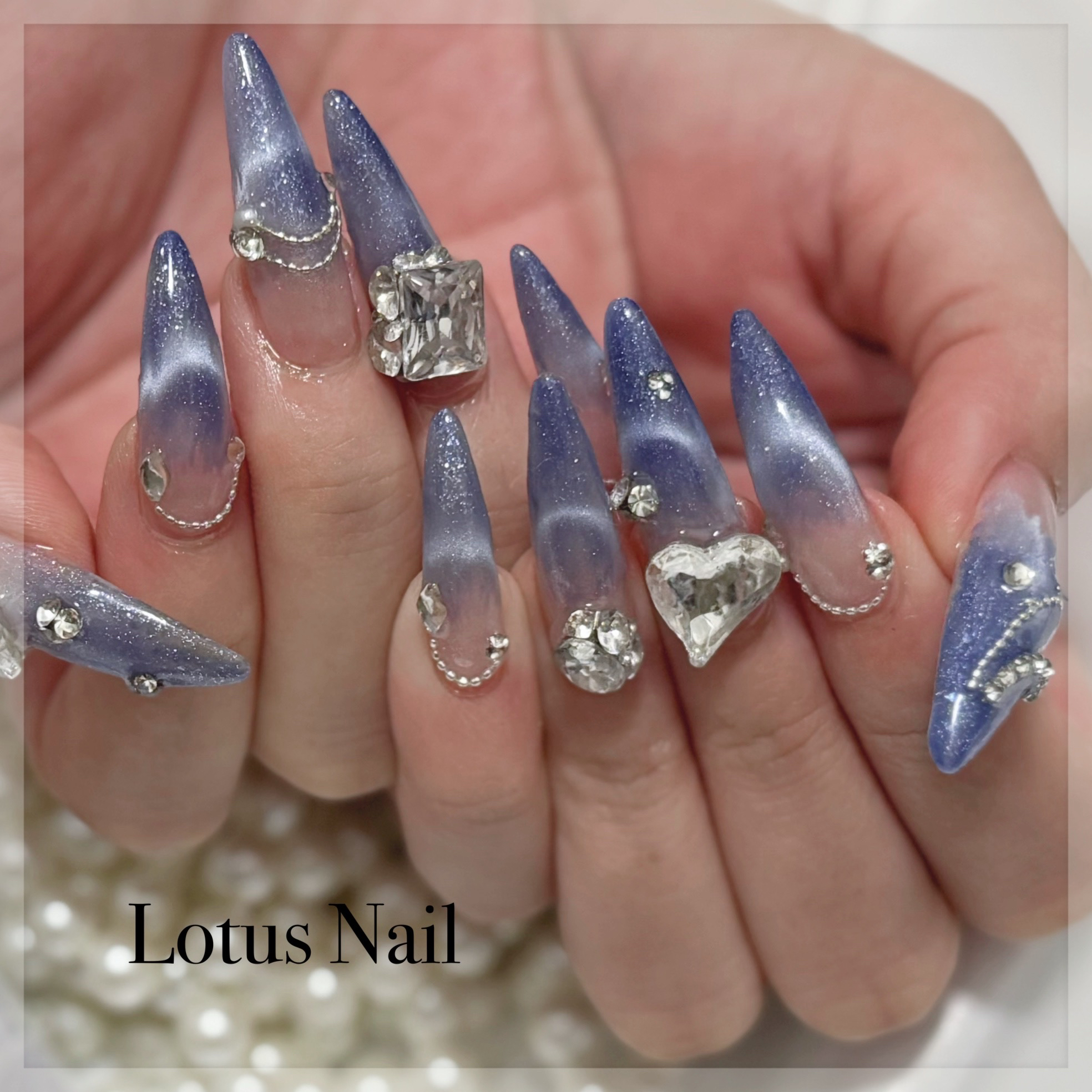 Lotus_Nail