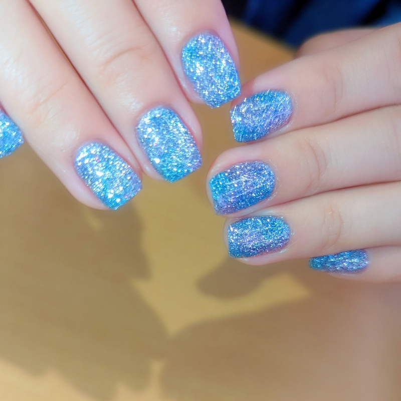 Nail_yello
