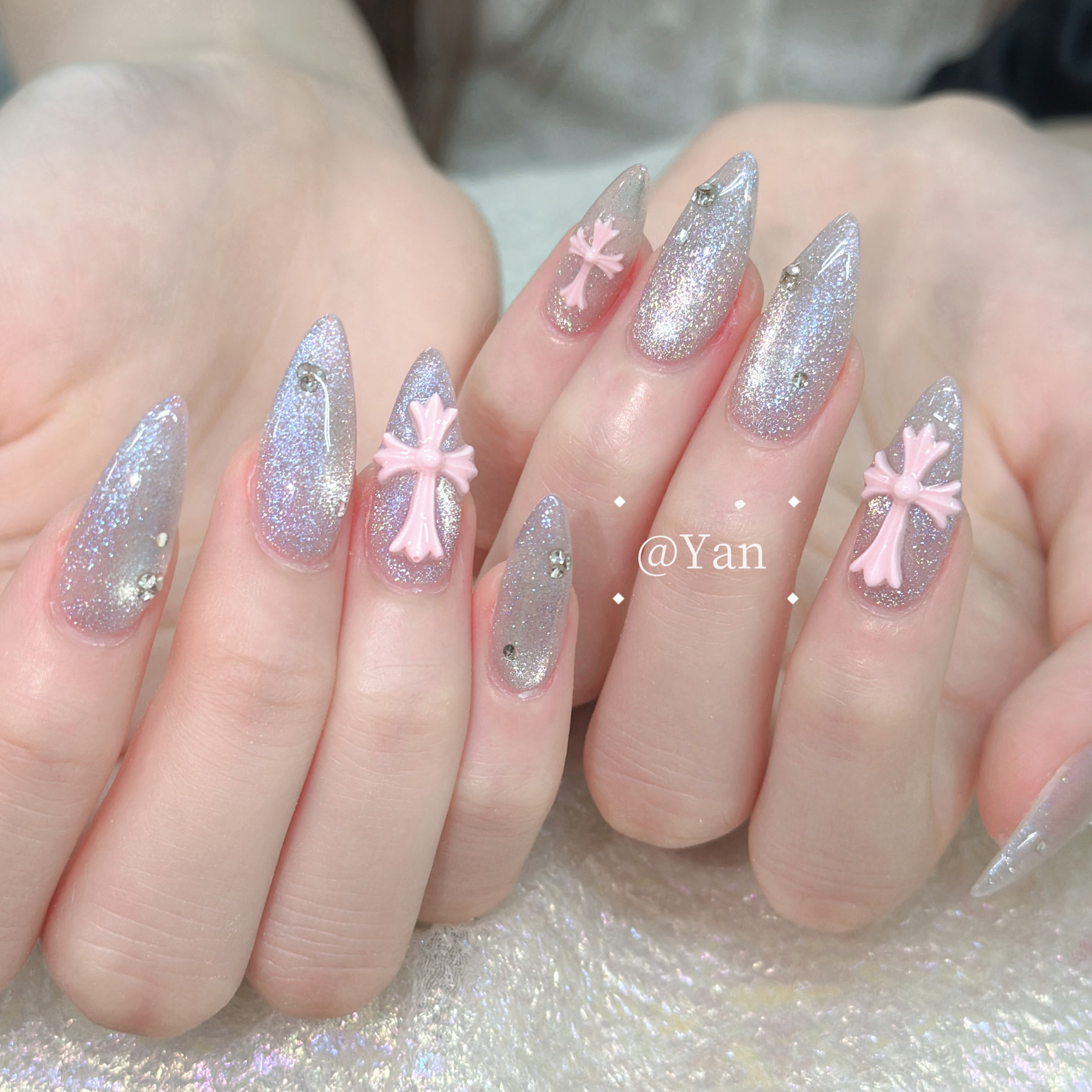 Queens_Yan