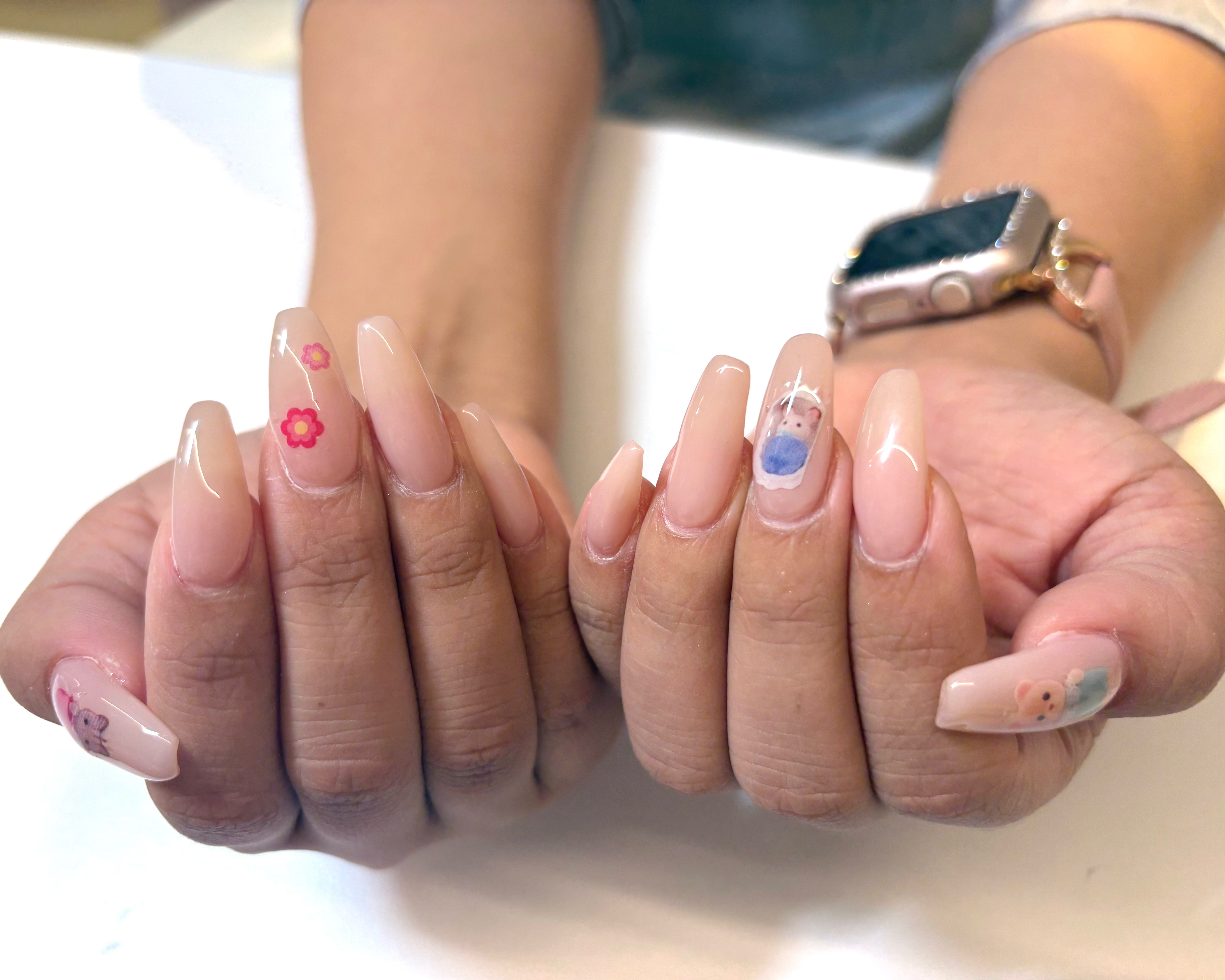 10mo_nail