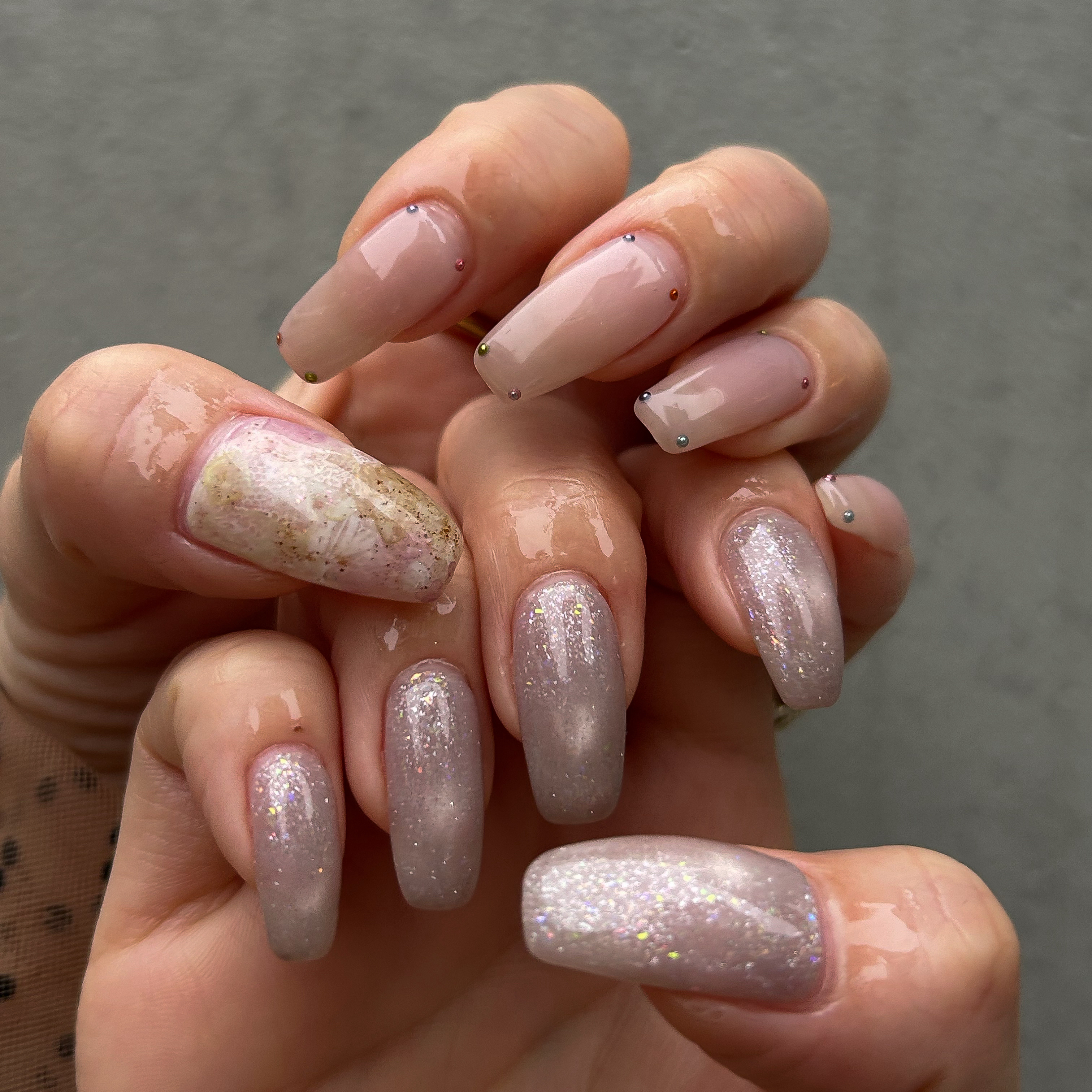 une_.nail