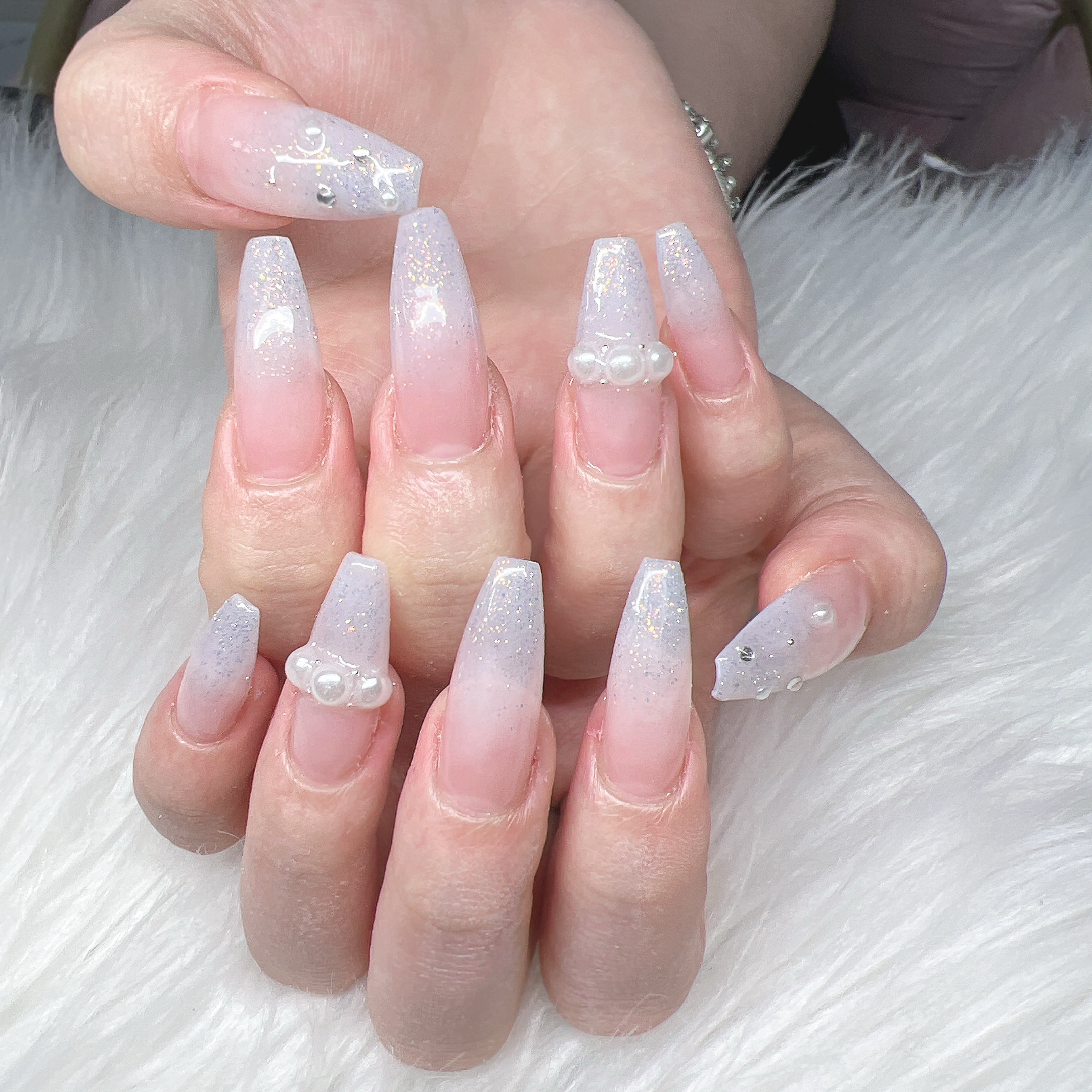 Lee_Nails