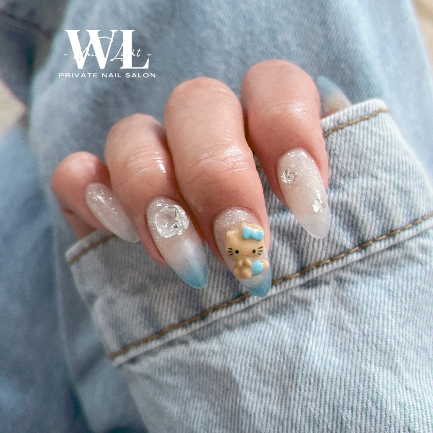 Private_salon_White.Light