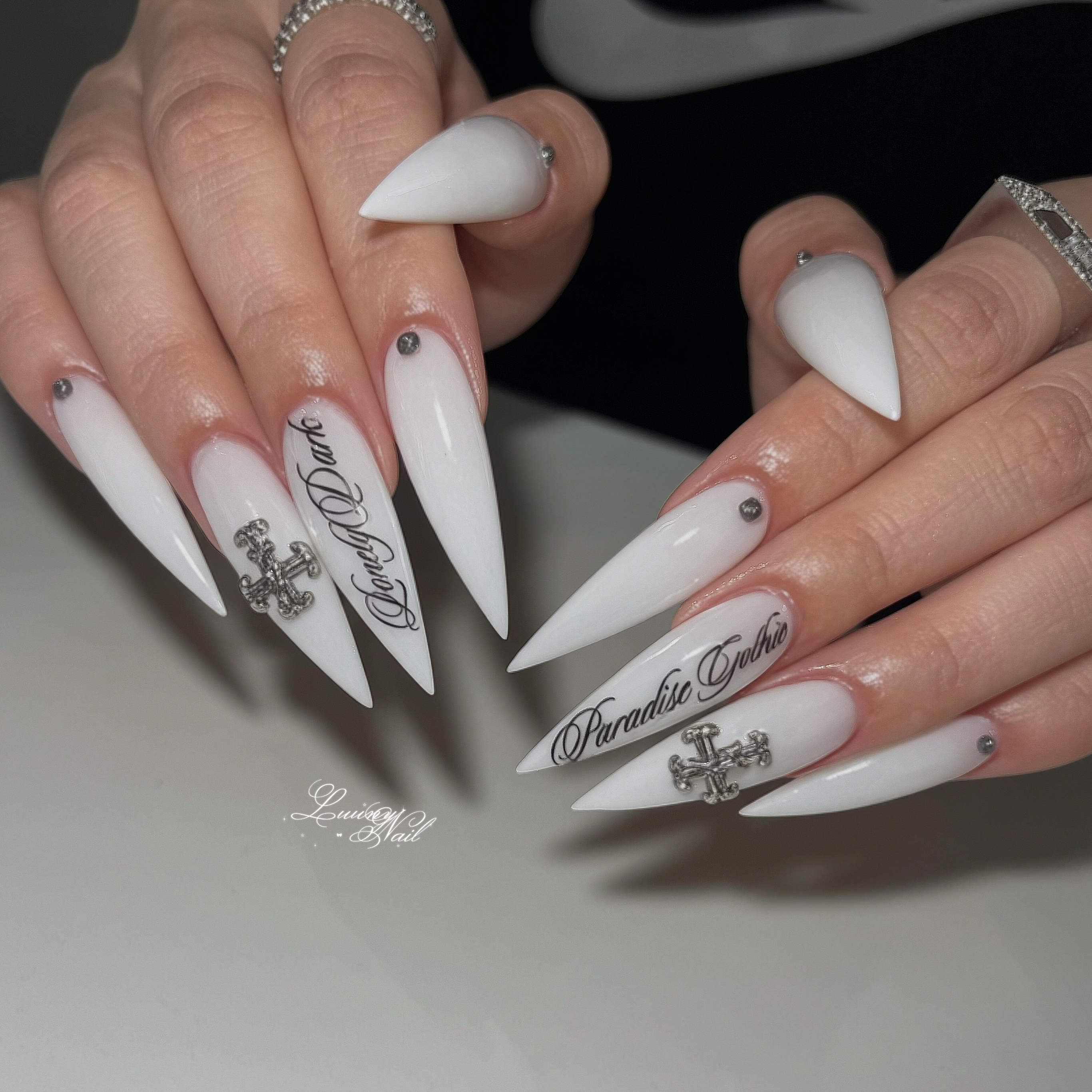 luuny._.nail