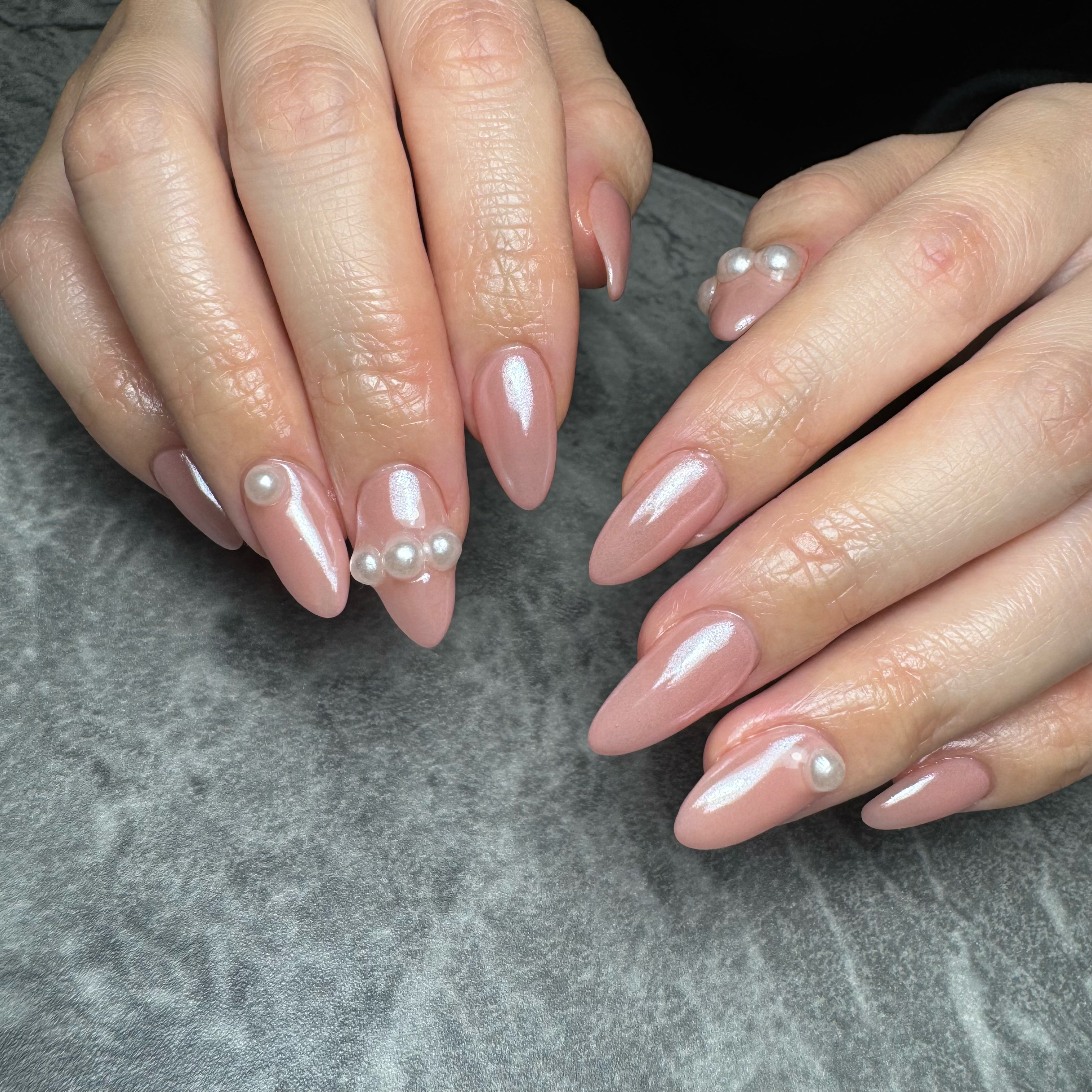 Nail_salon_Gleam