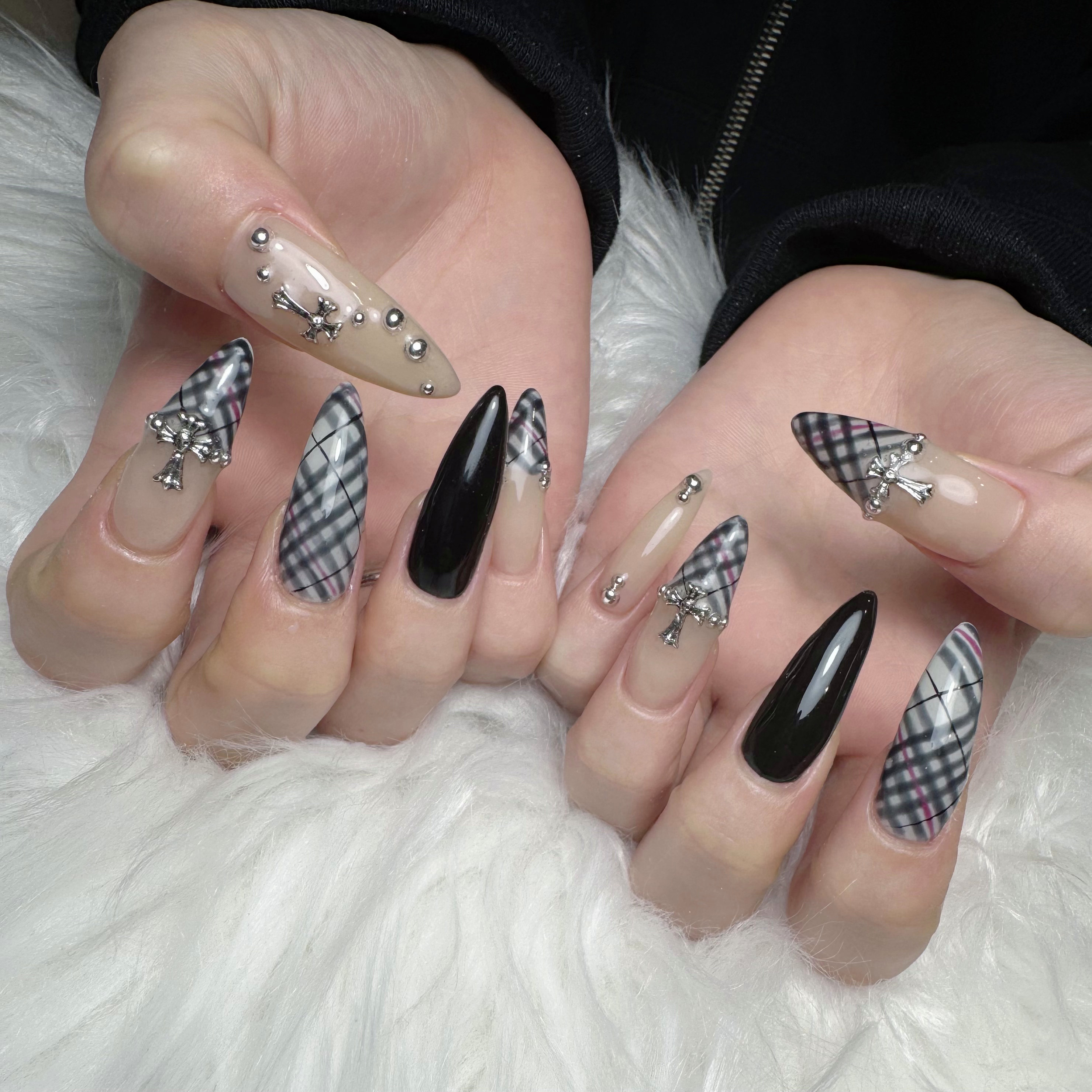 Linoa_nail