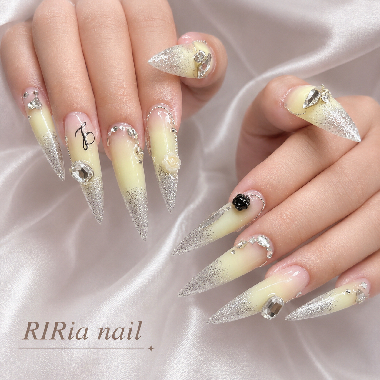 RIRia_nail
