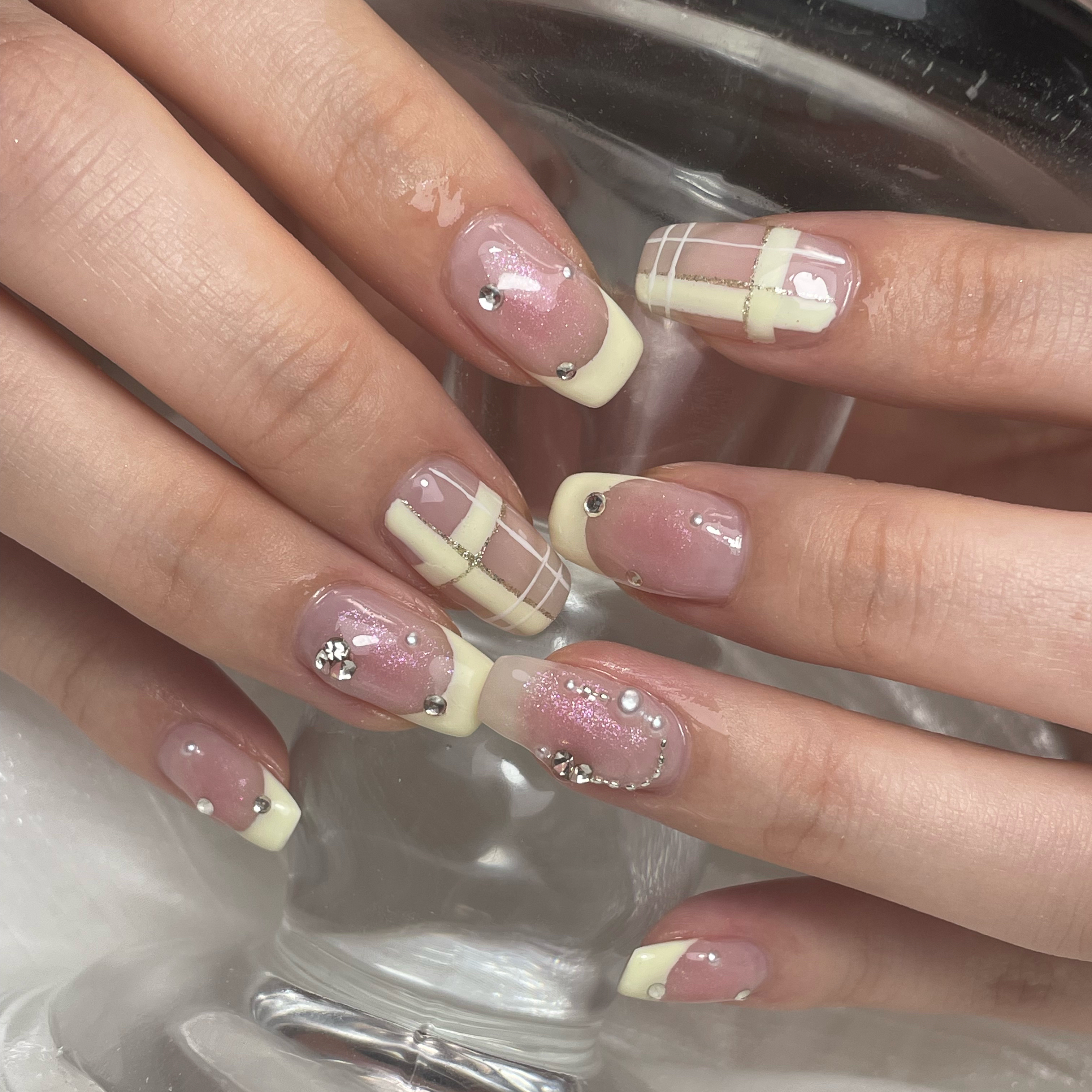 H.nail