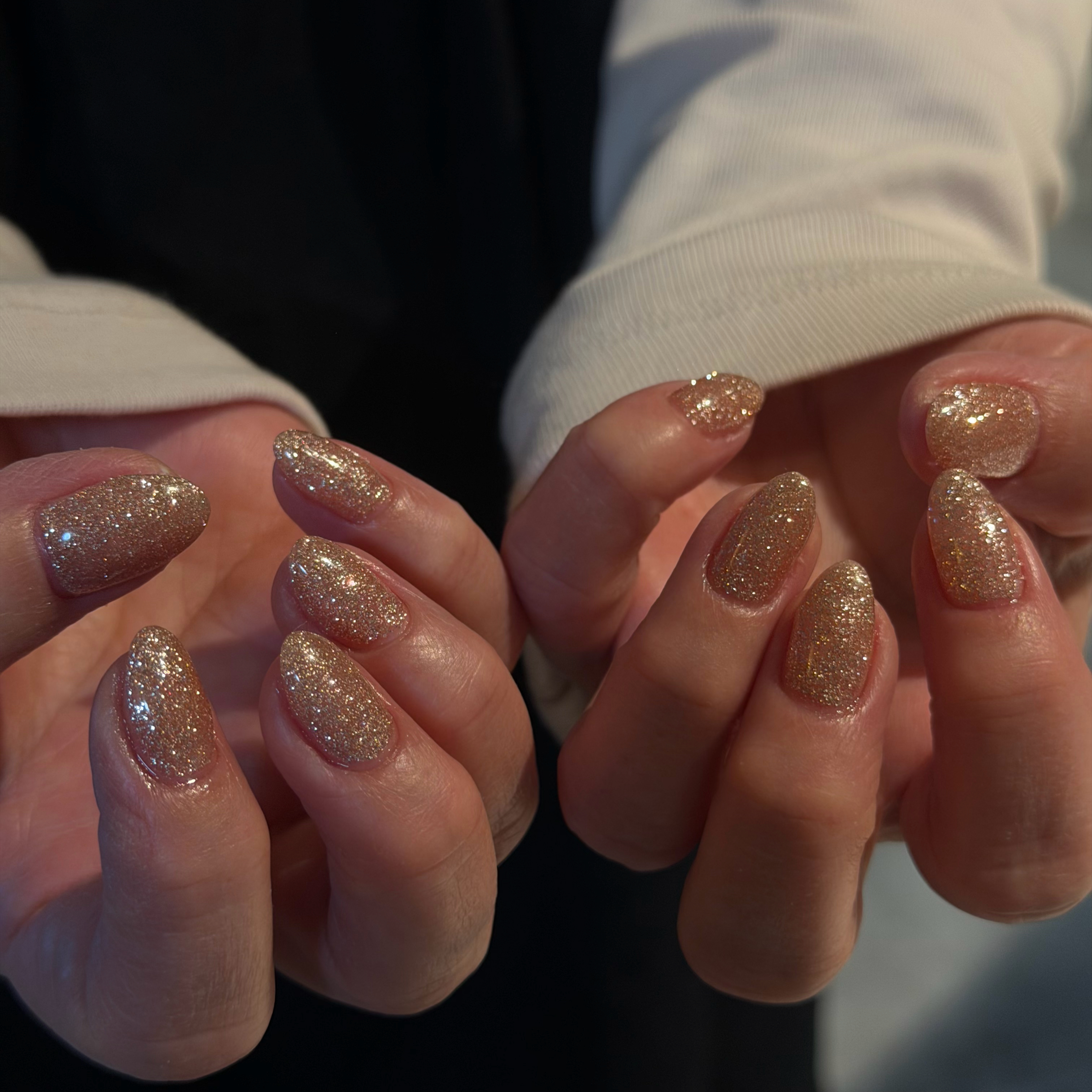 NailSalon_Raise