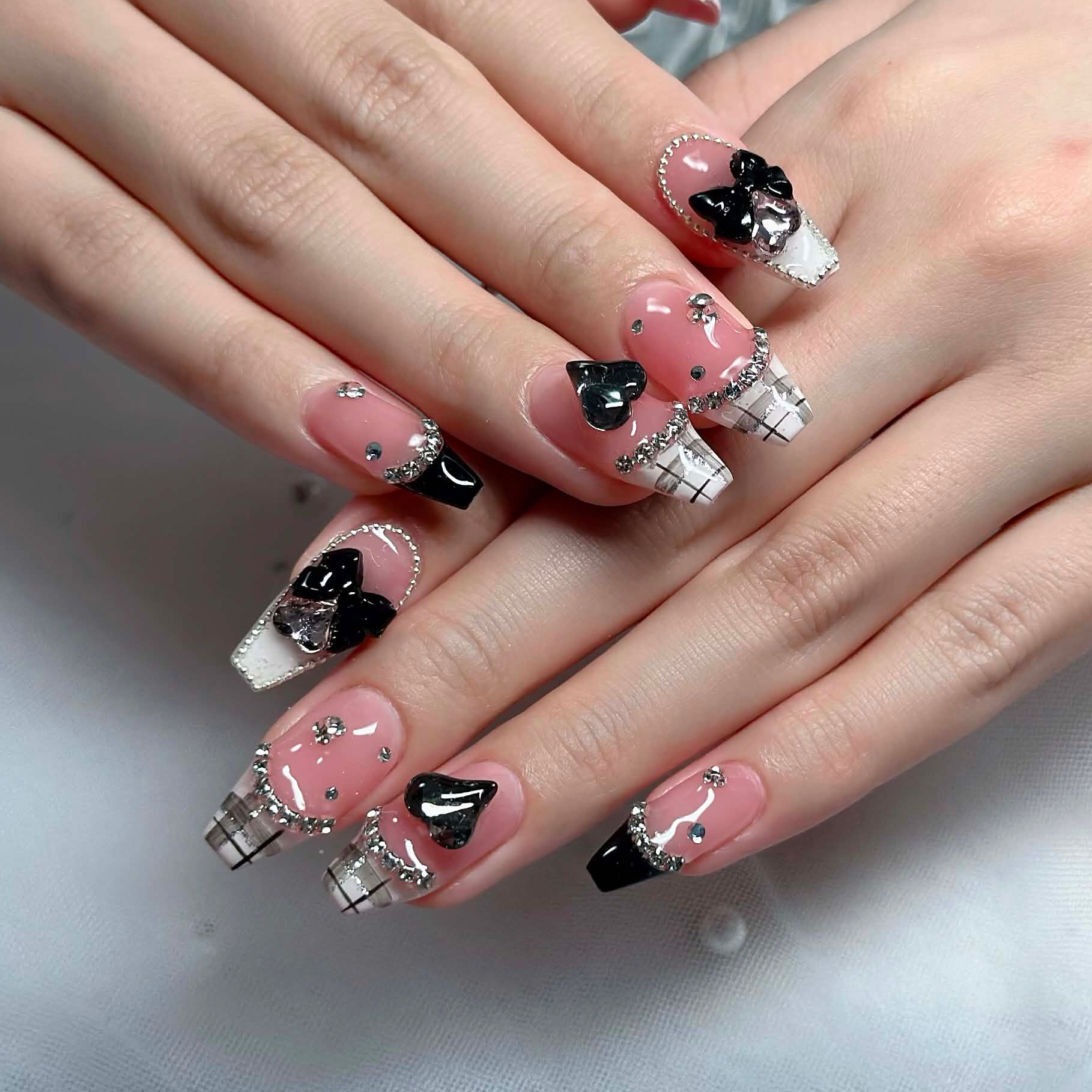 h.babynail_akaike