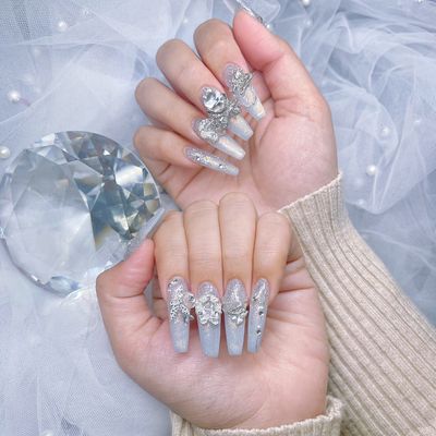 成人の日お祝い🌸ネイルやり放題