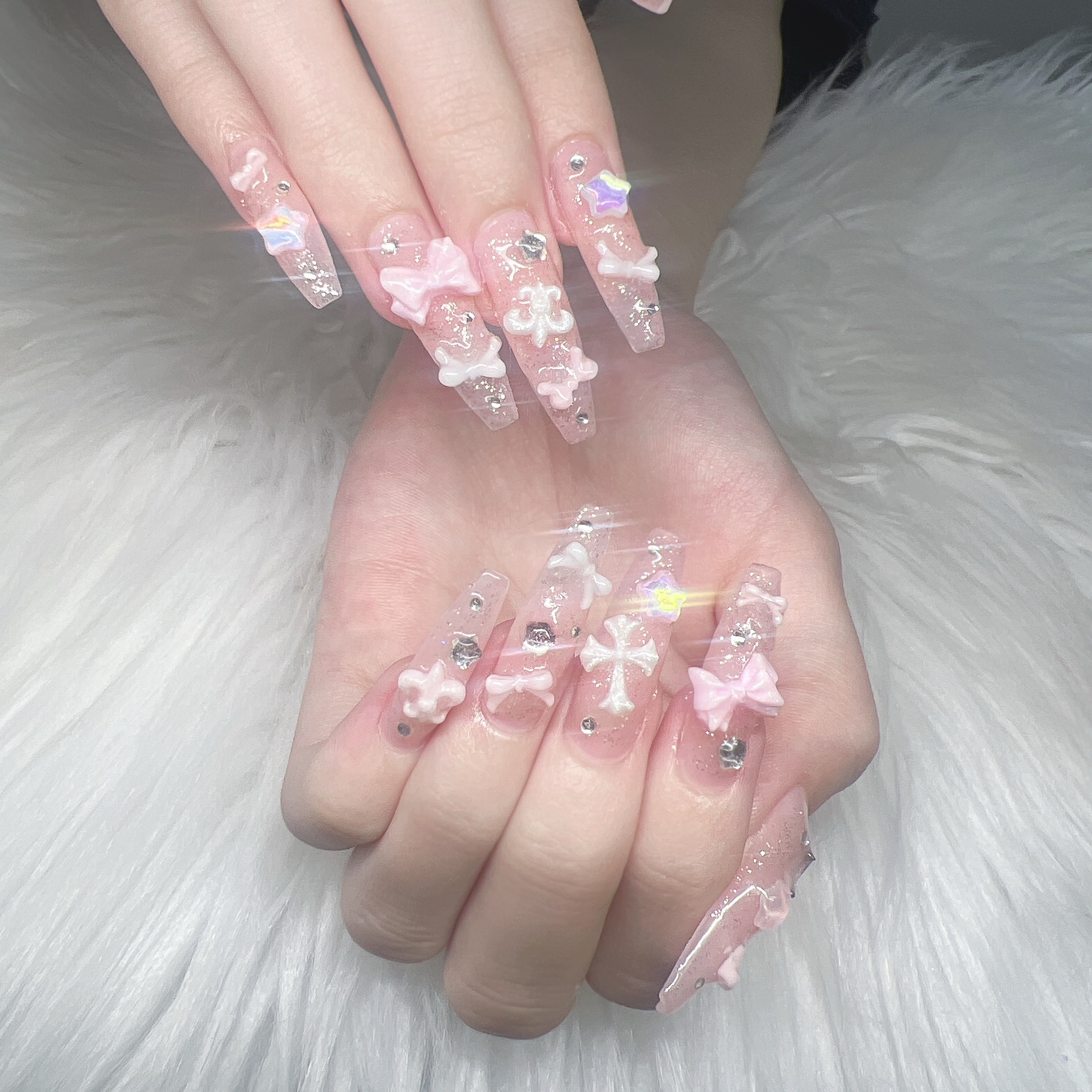 Lee_Nails
