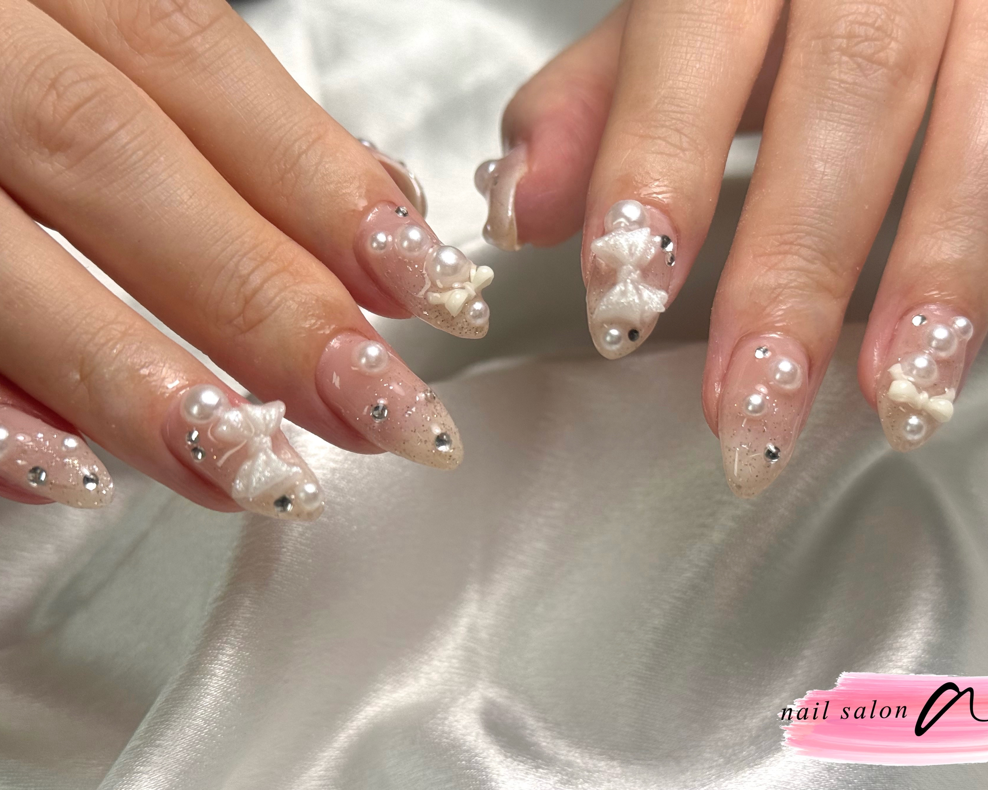 ar._nail