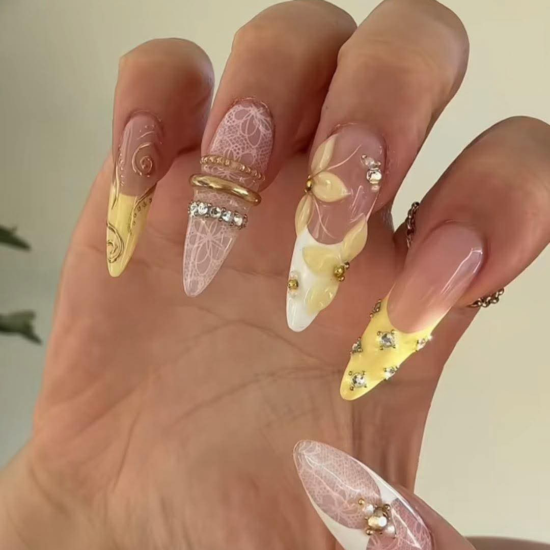 Rose_ana.chuo_nail