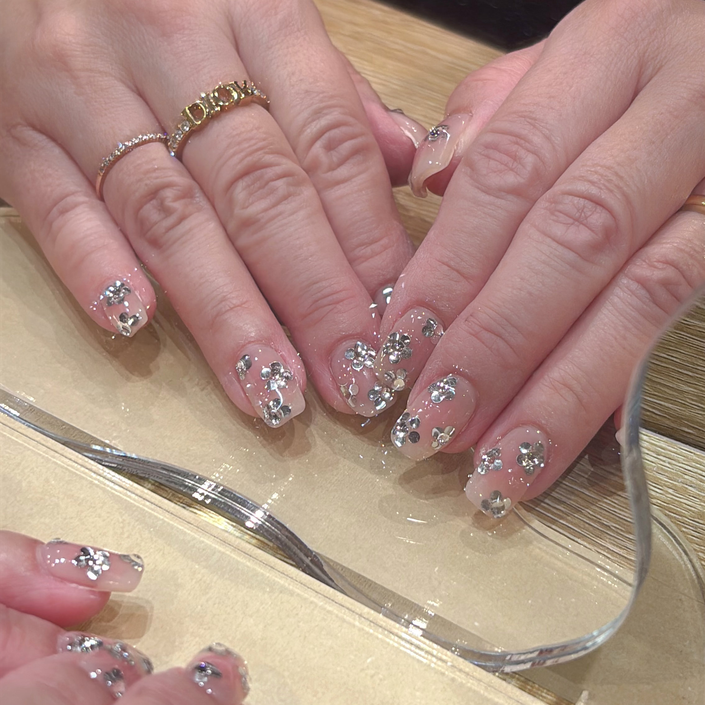 611nails
