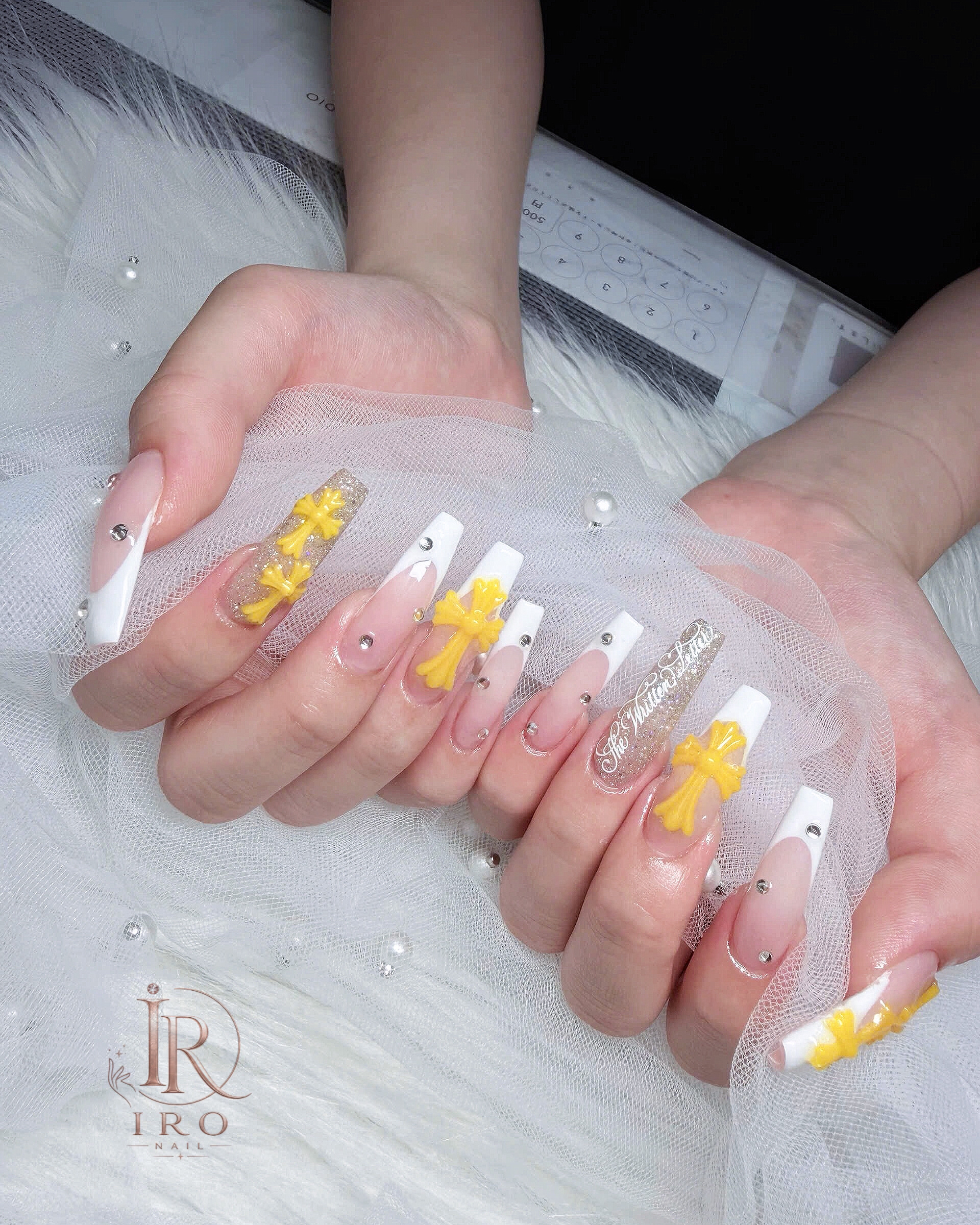 Iro.nail.