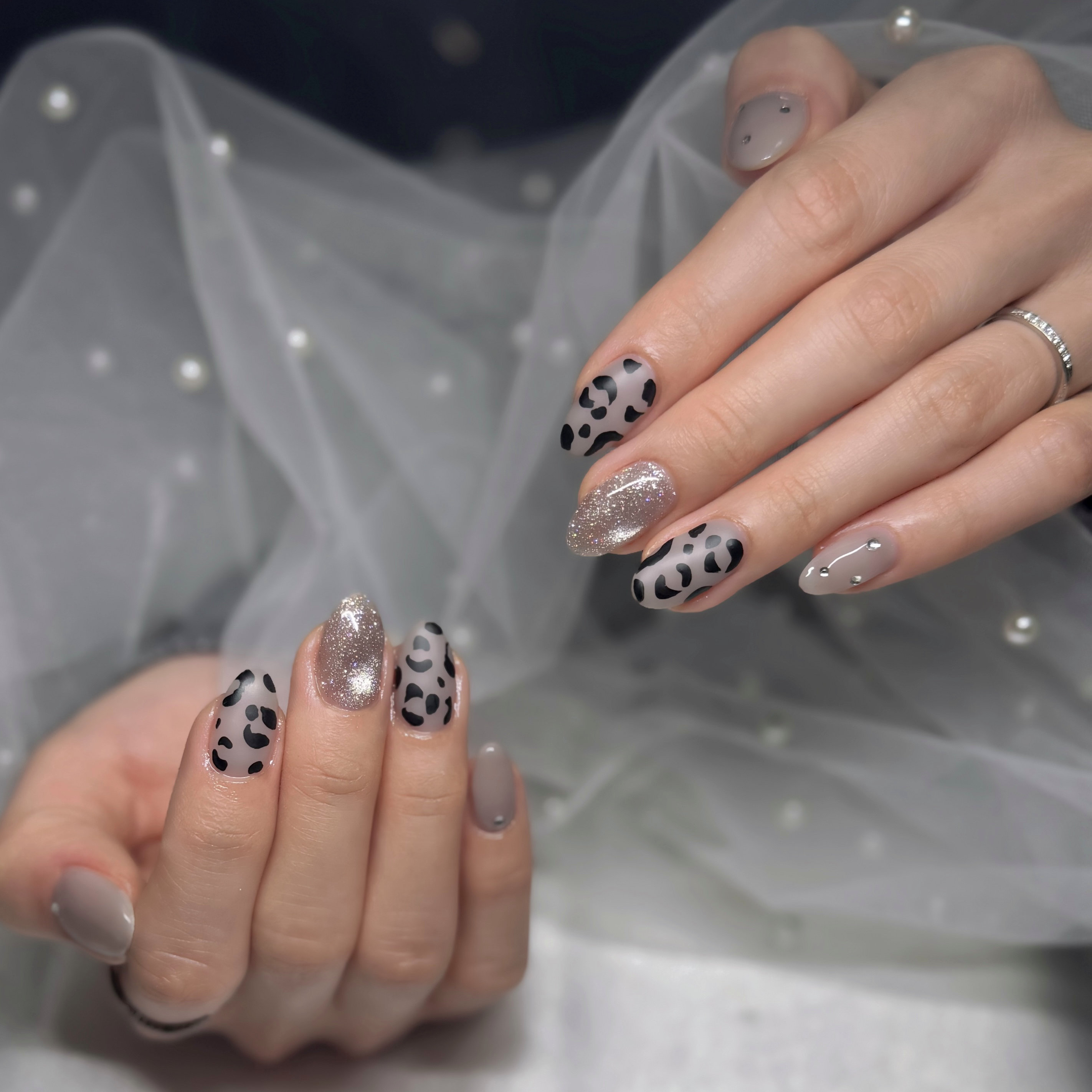 Anela_nail.