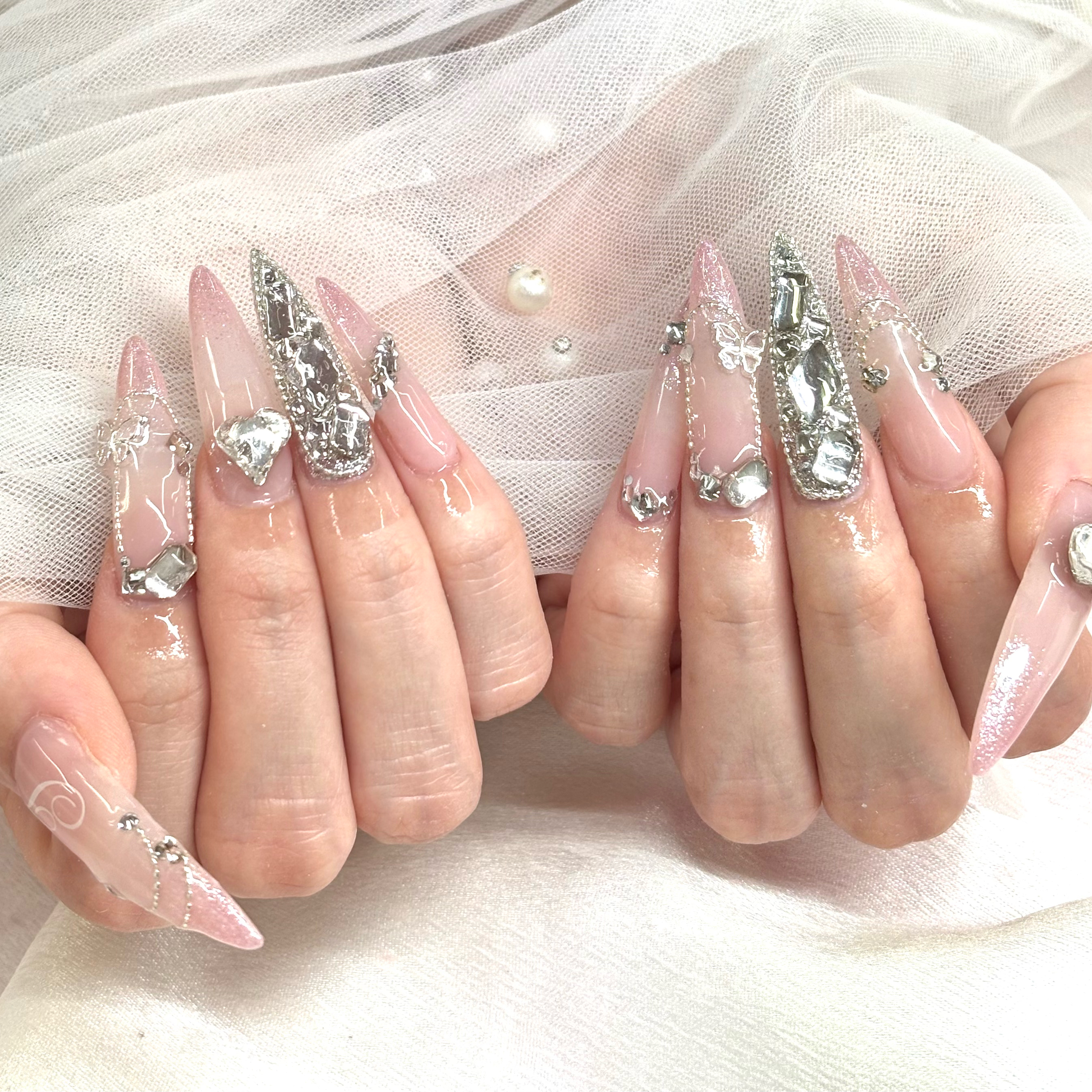 Y18_nail