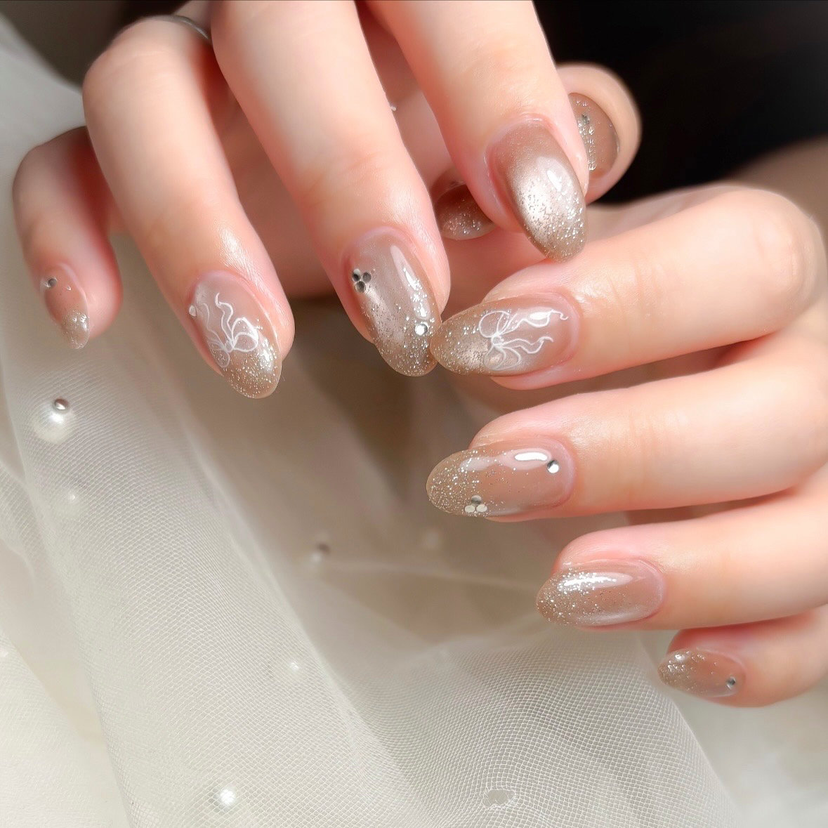 hau.nail_
