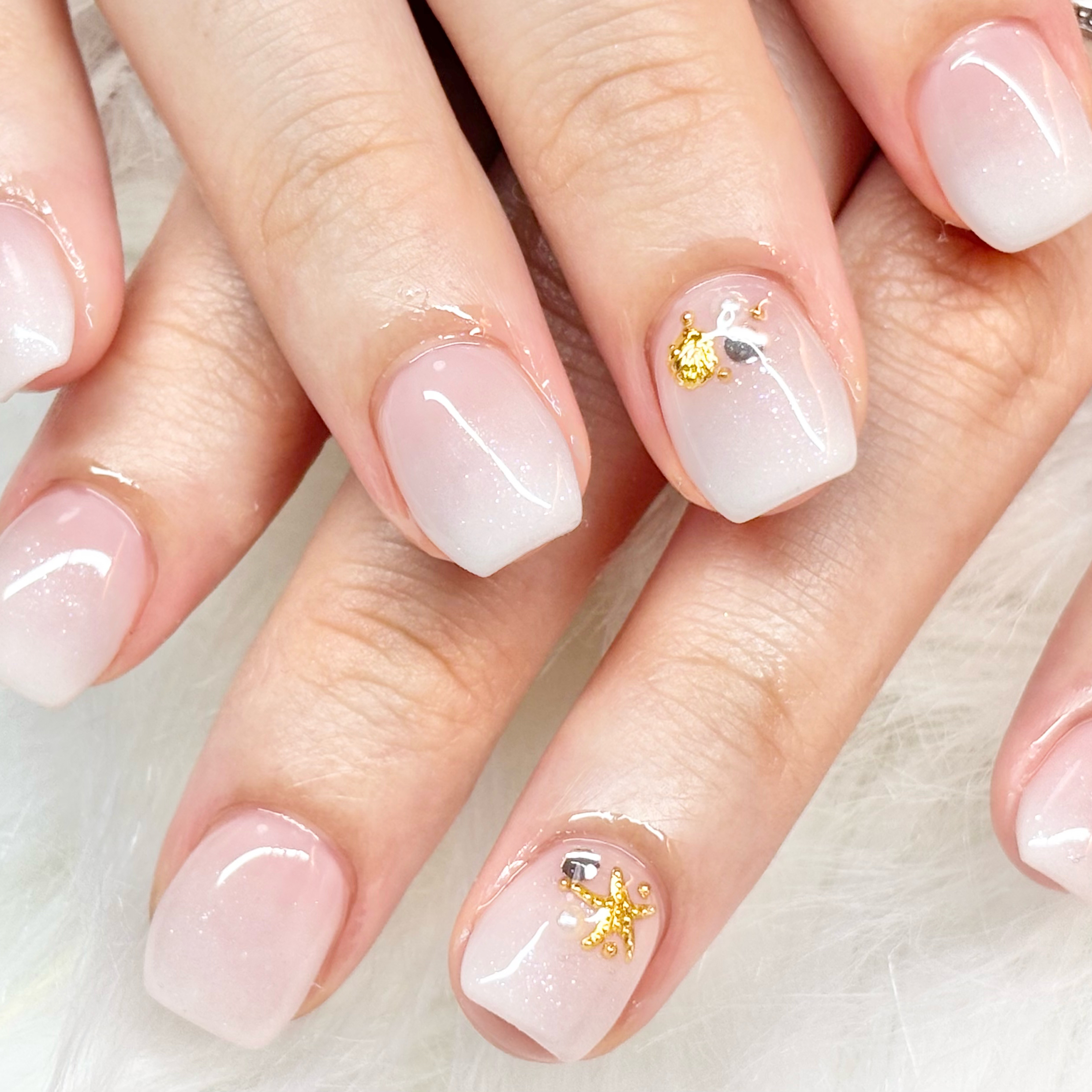 nail_room_Enu