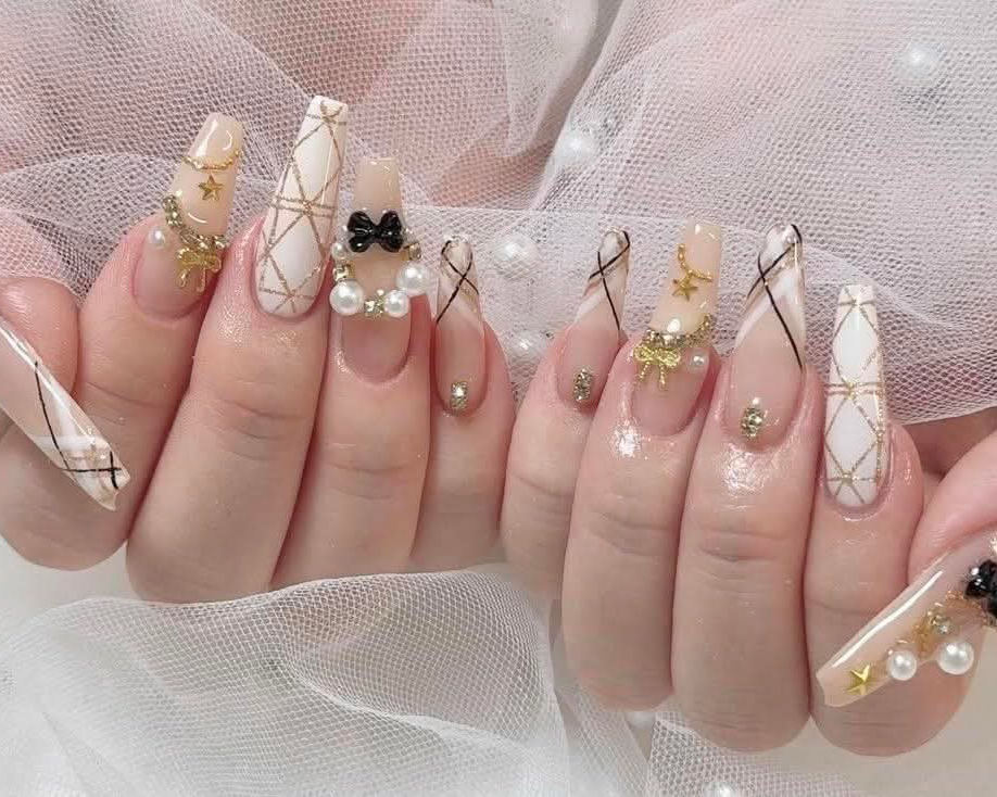 Nail_unichan