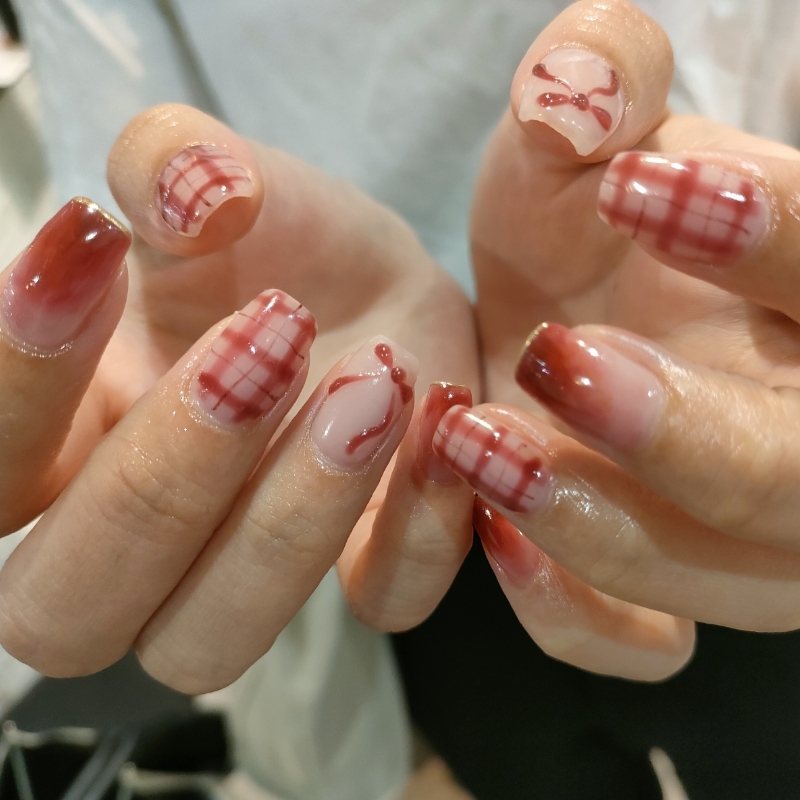 newi.nail.minori