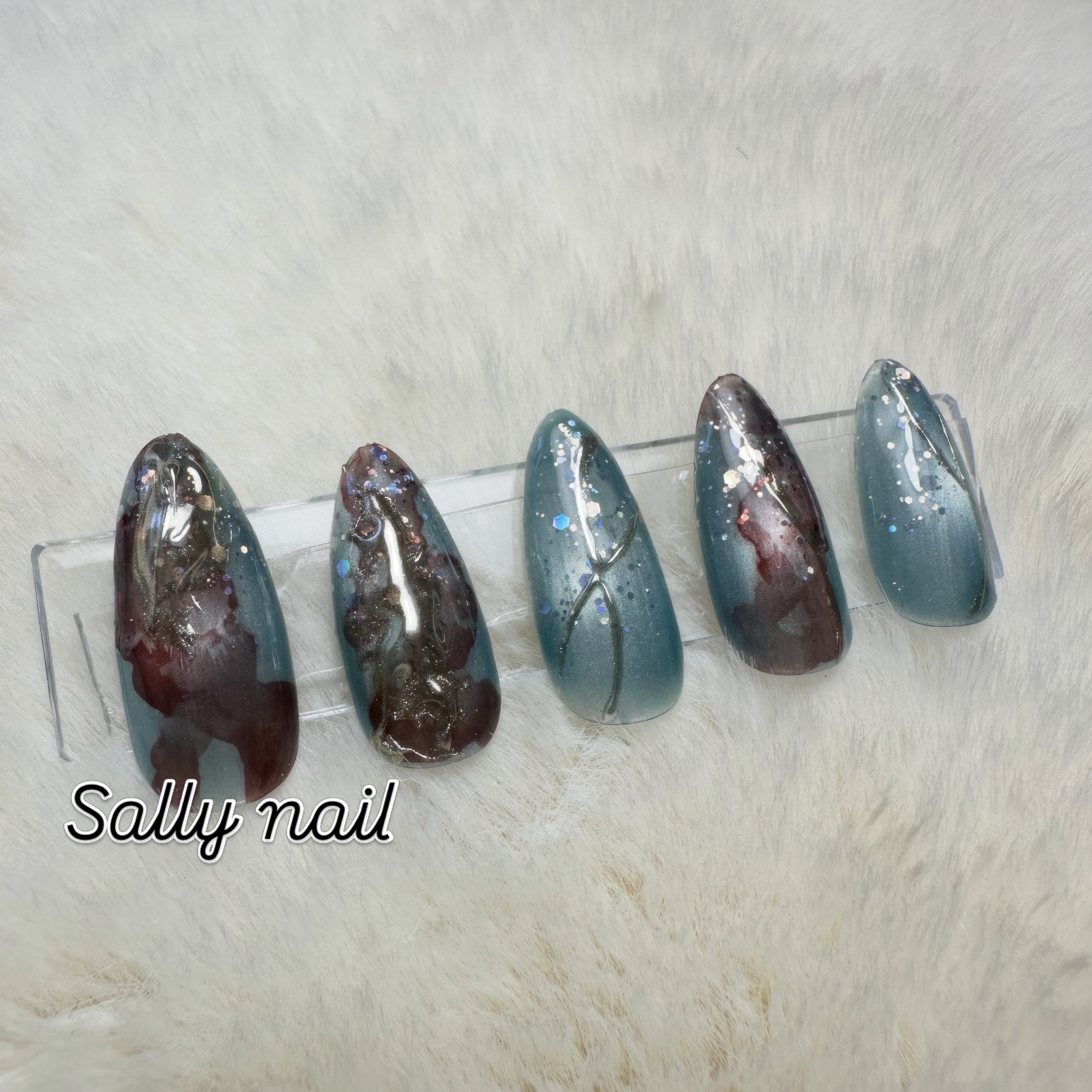 Sally_nail