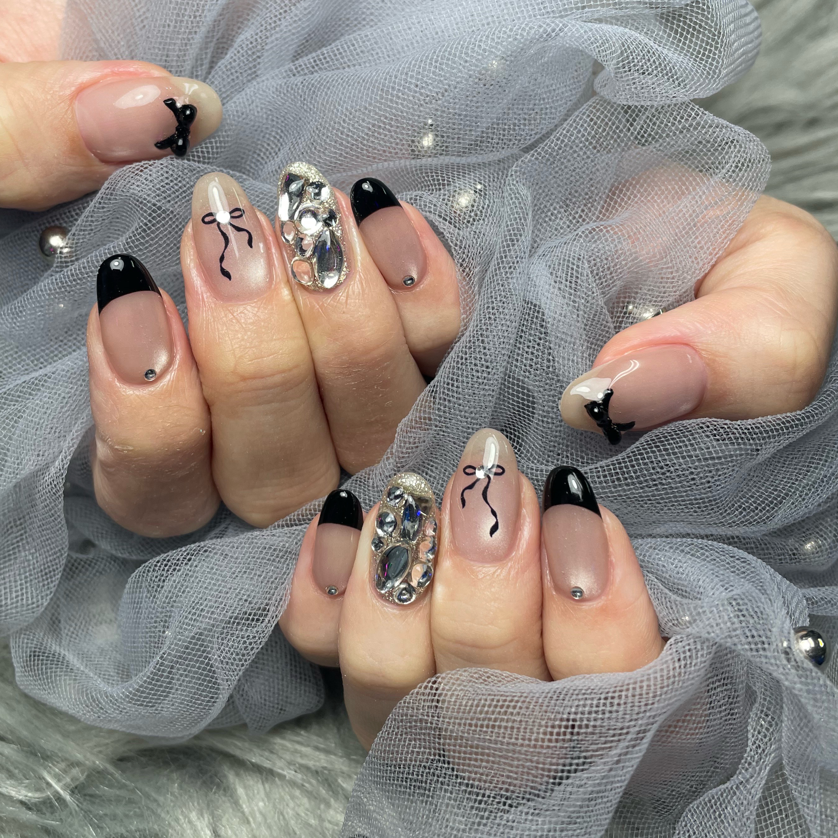 Nail_riri24