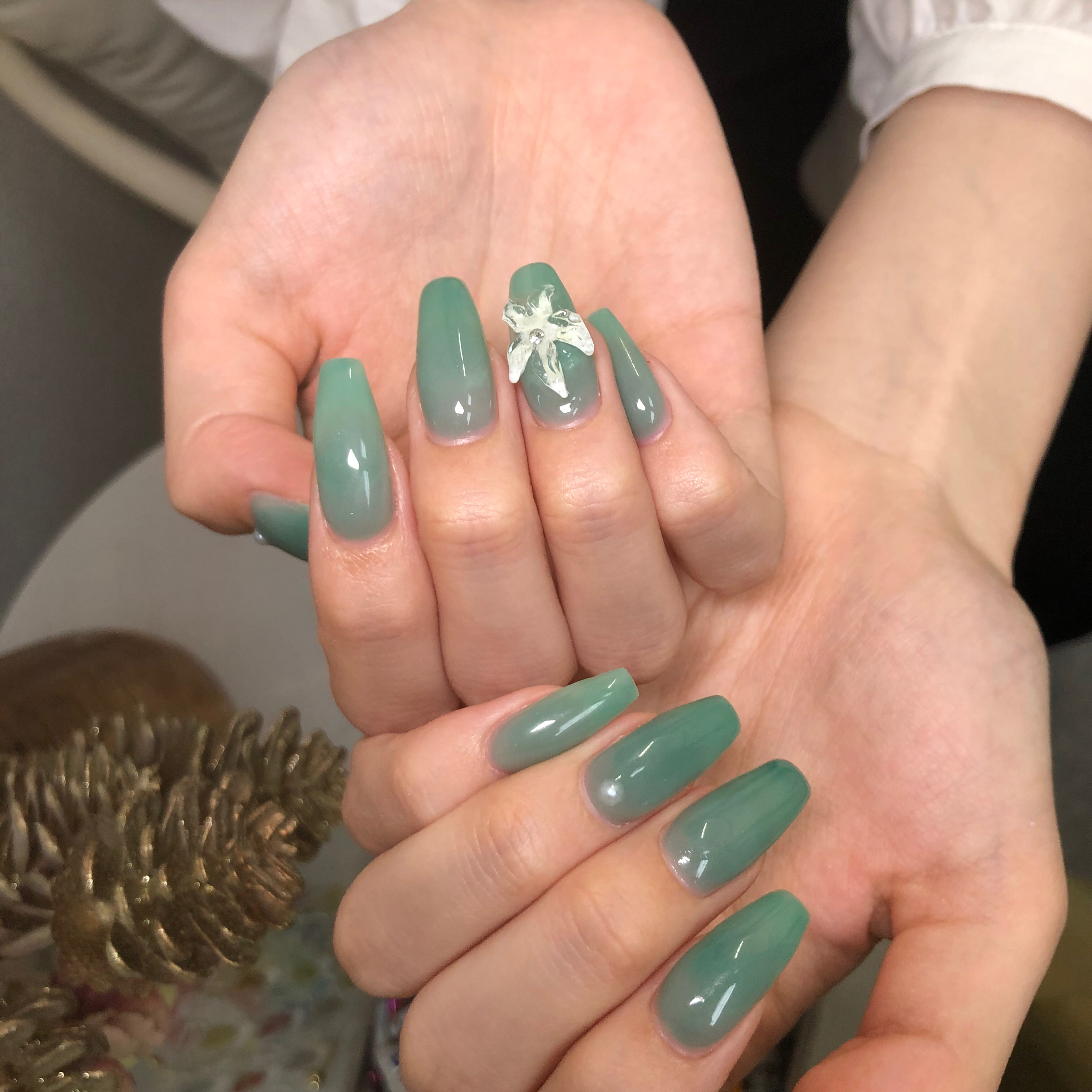 Glow_minami